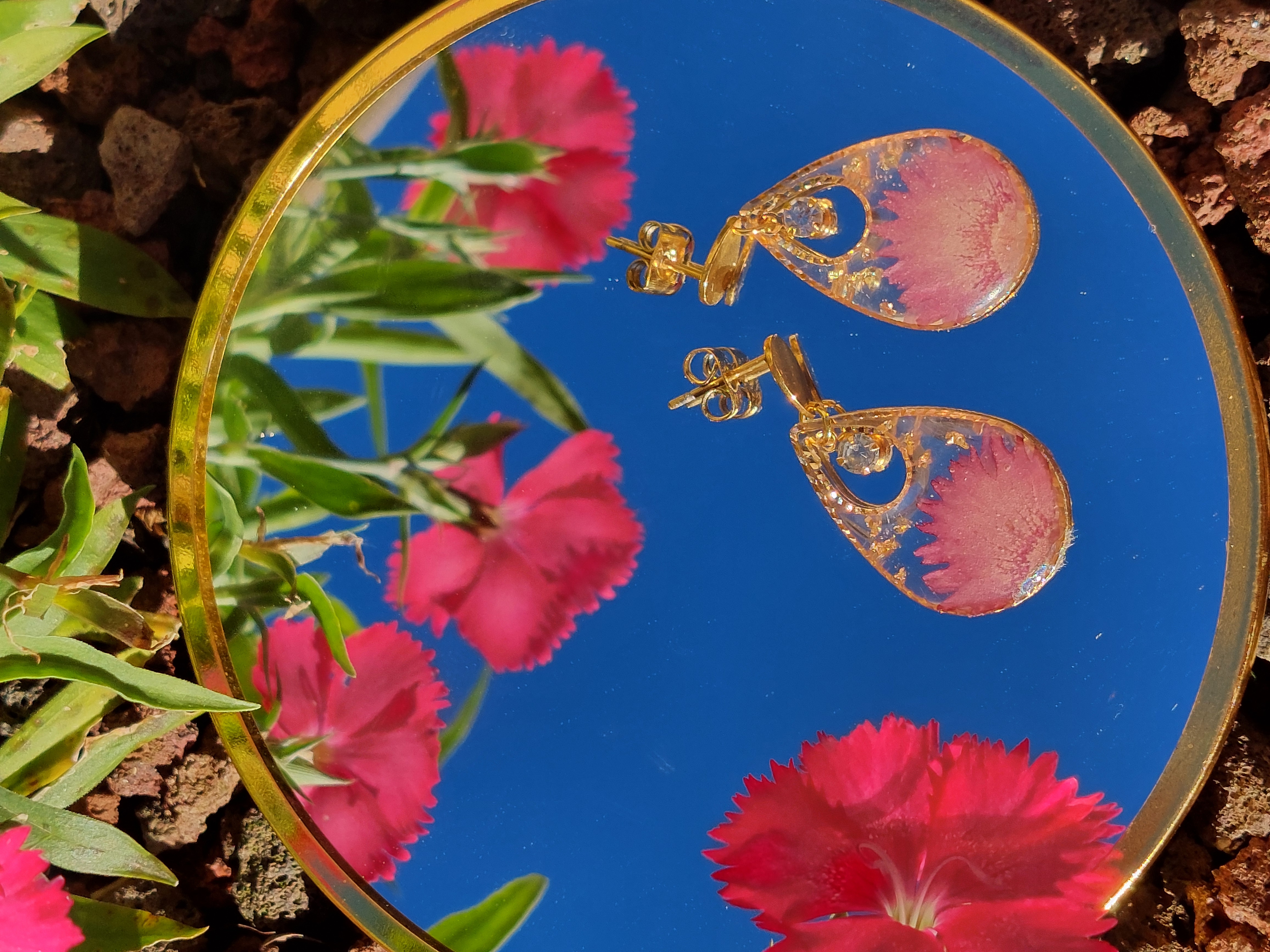 Boucles d'oreilles "Goutte d'oeillet"