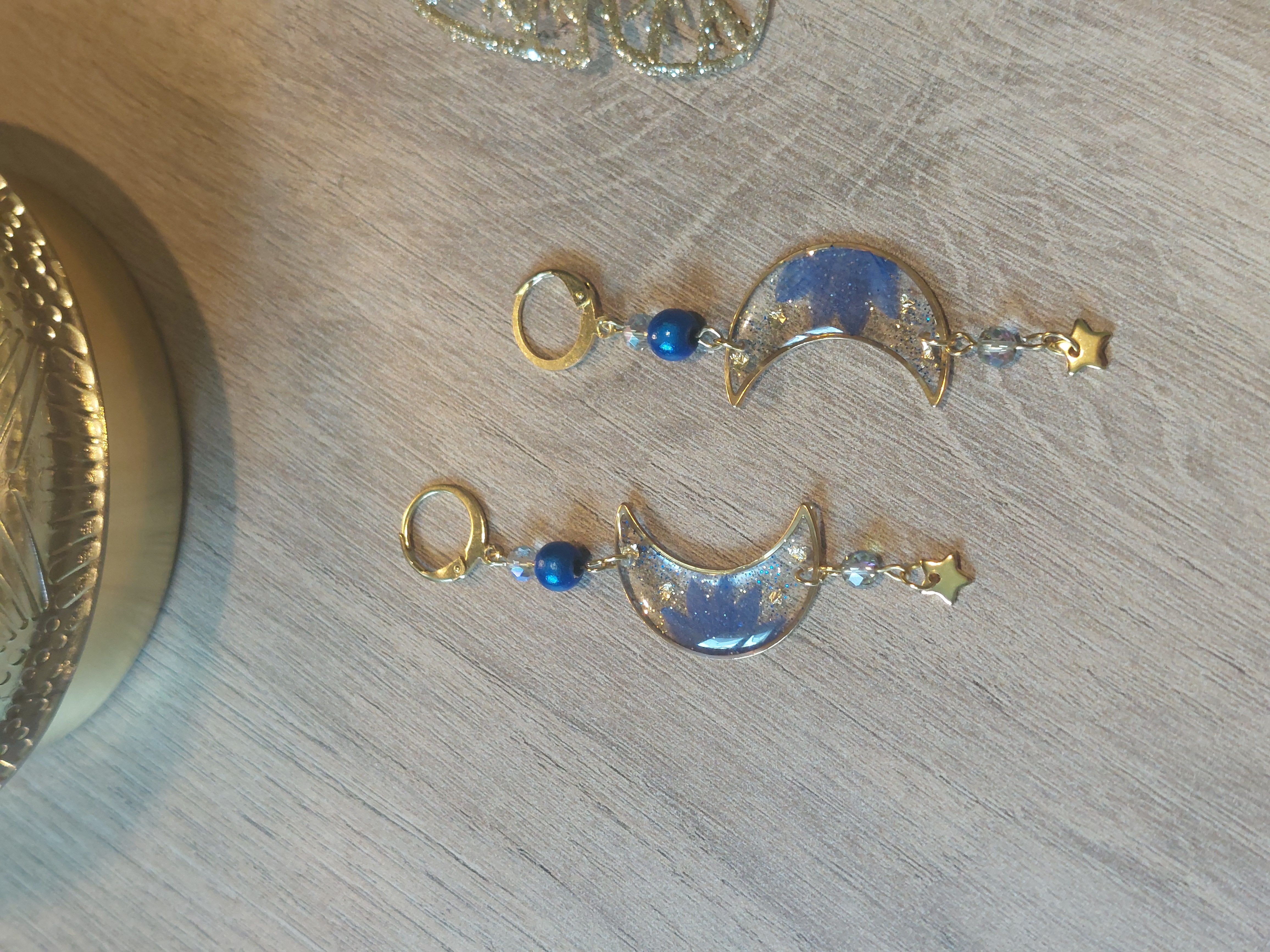 Fleur bleuet - perle bleue