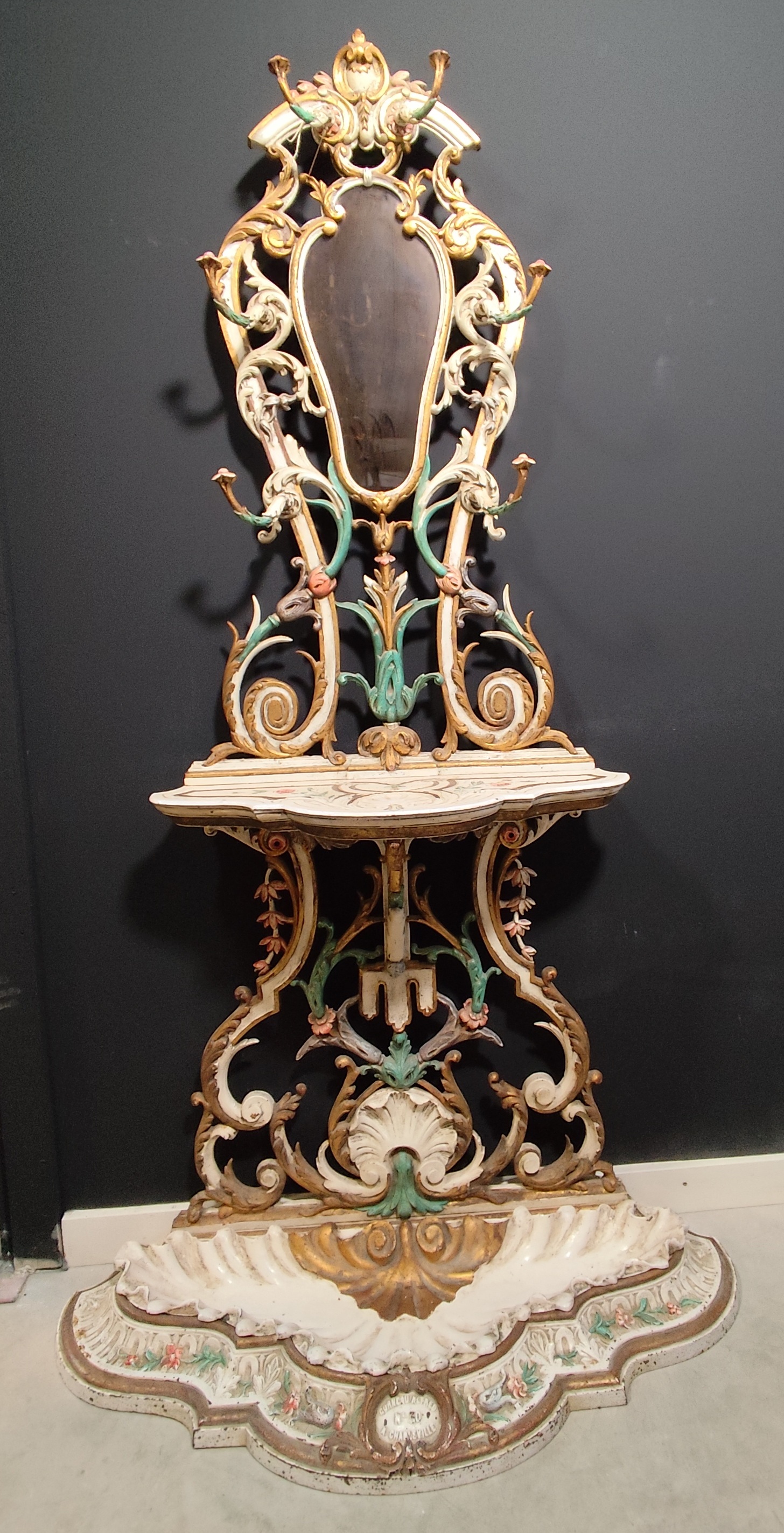 Recibidor de hierro colado