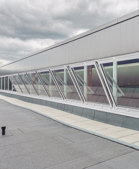 mcr OSO THERM 75 SMOKE DISCHARGE WINDOWS