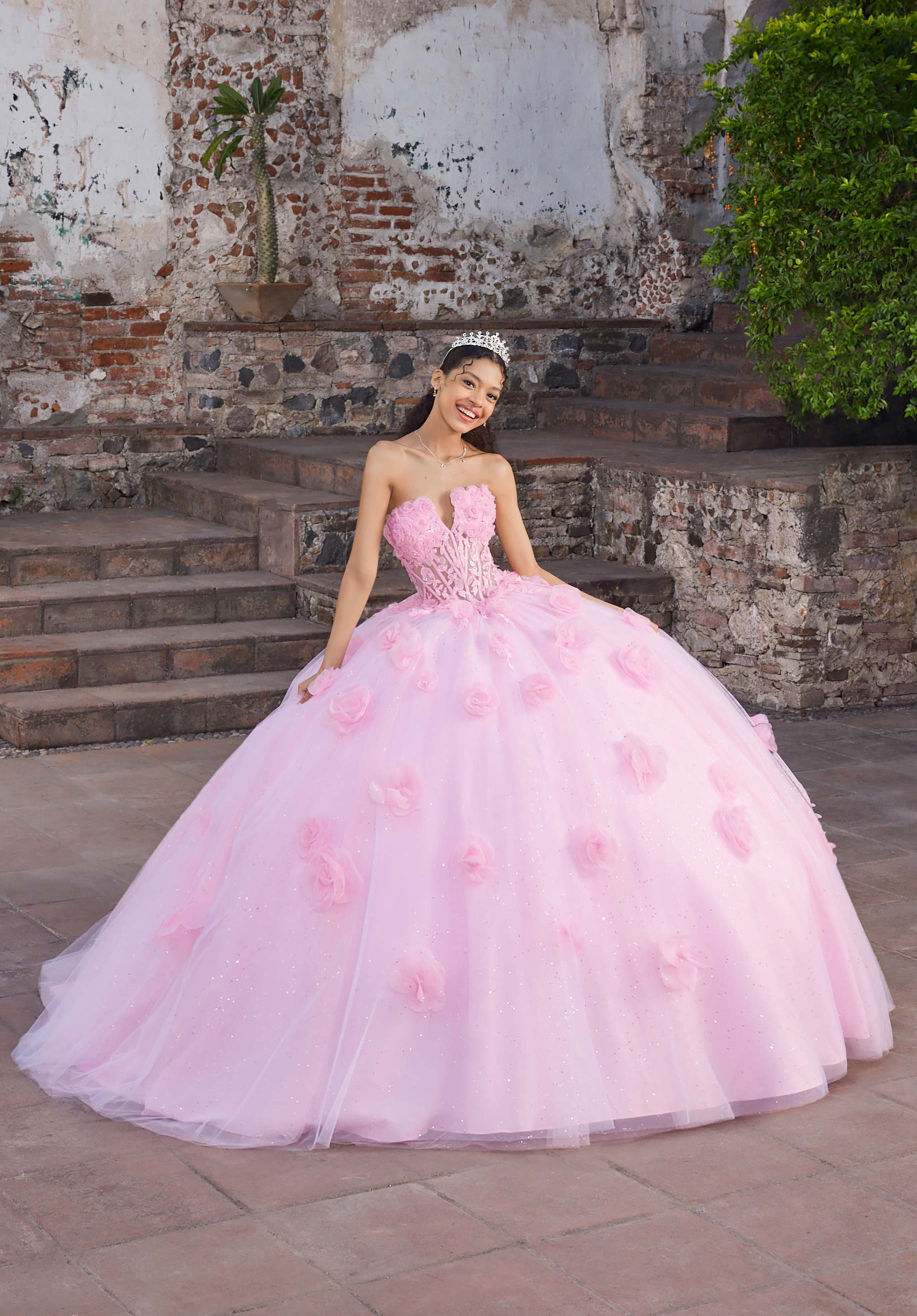 Anastasia Quinceañera Dress Vizcaya 89562 Scarlet size 6