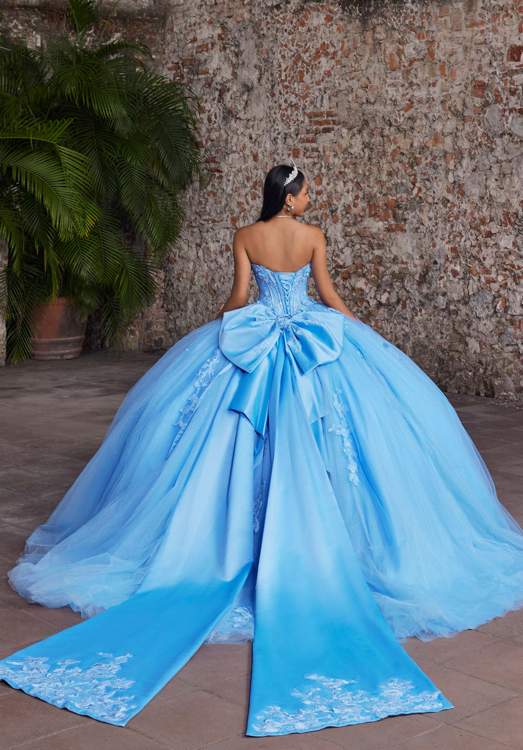 Alicia Quinceañera Dress Vizcaya 89551F French Blue size 4