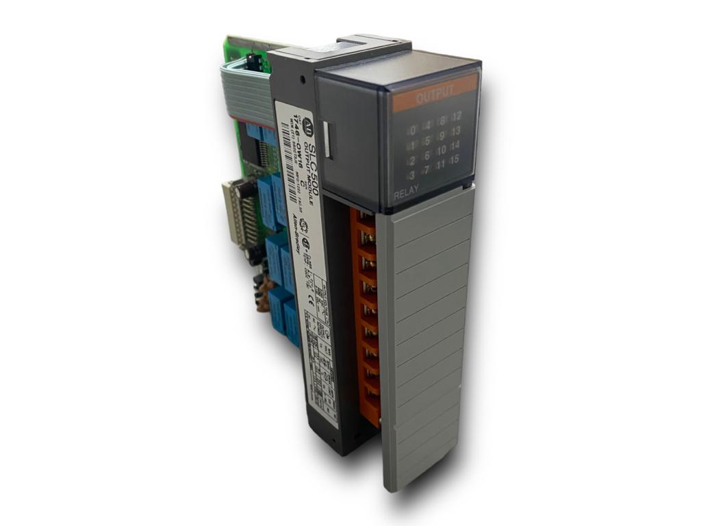 PLC Allen Bradley 1746-OW16 