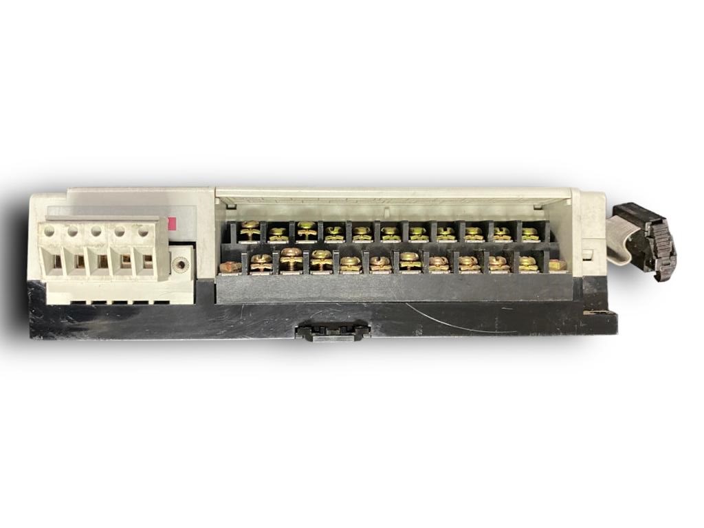 Módulo Allen Bradley 1791D-0B16P