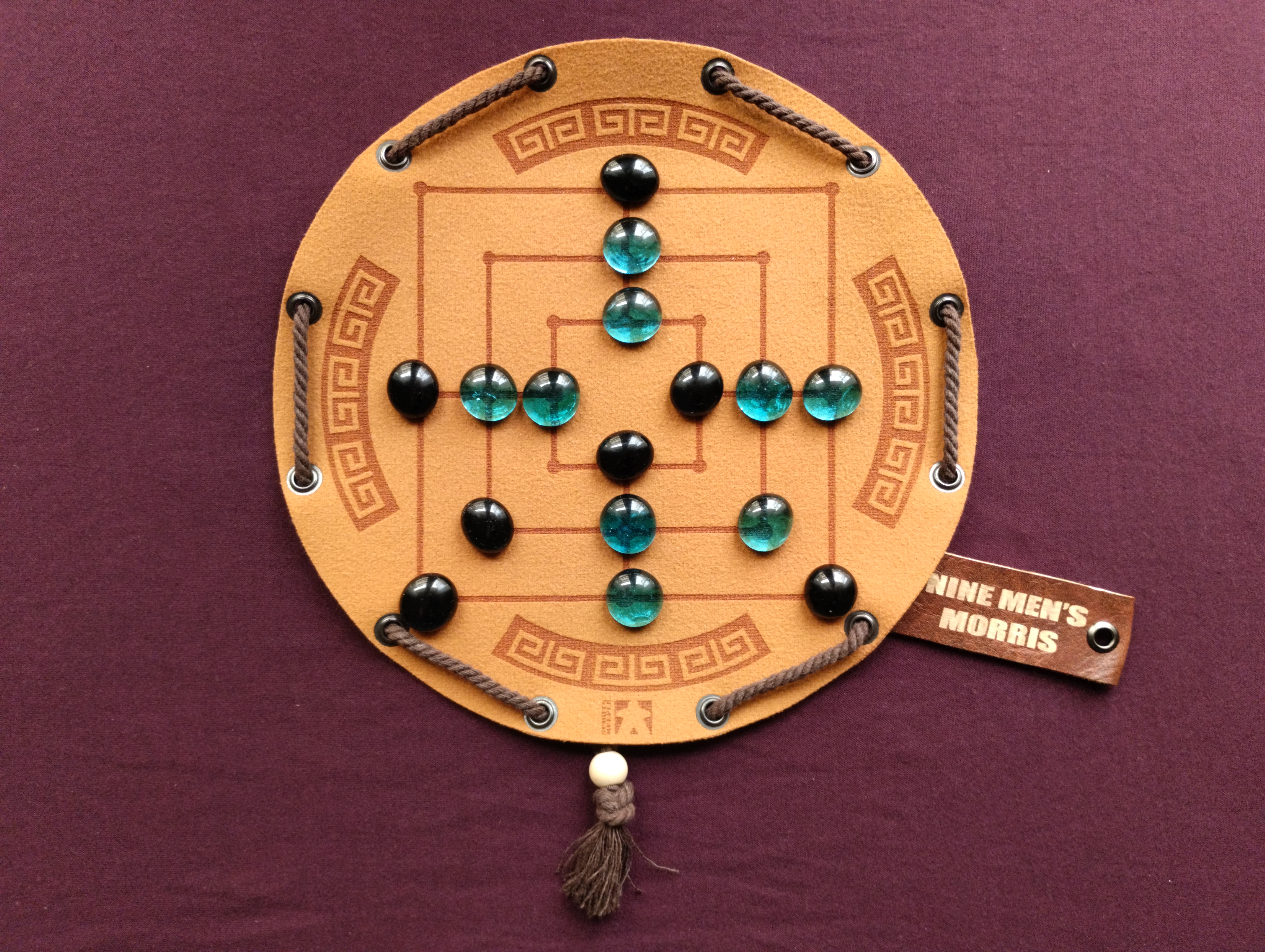 Nine Men's Morris ancient historical roman board game in faux leather pouch, mill, travel, portable, LARP, 22.5cm, 8.85inch diameter