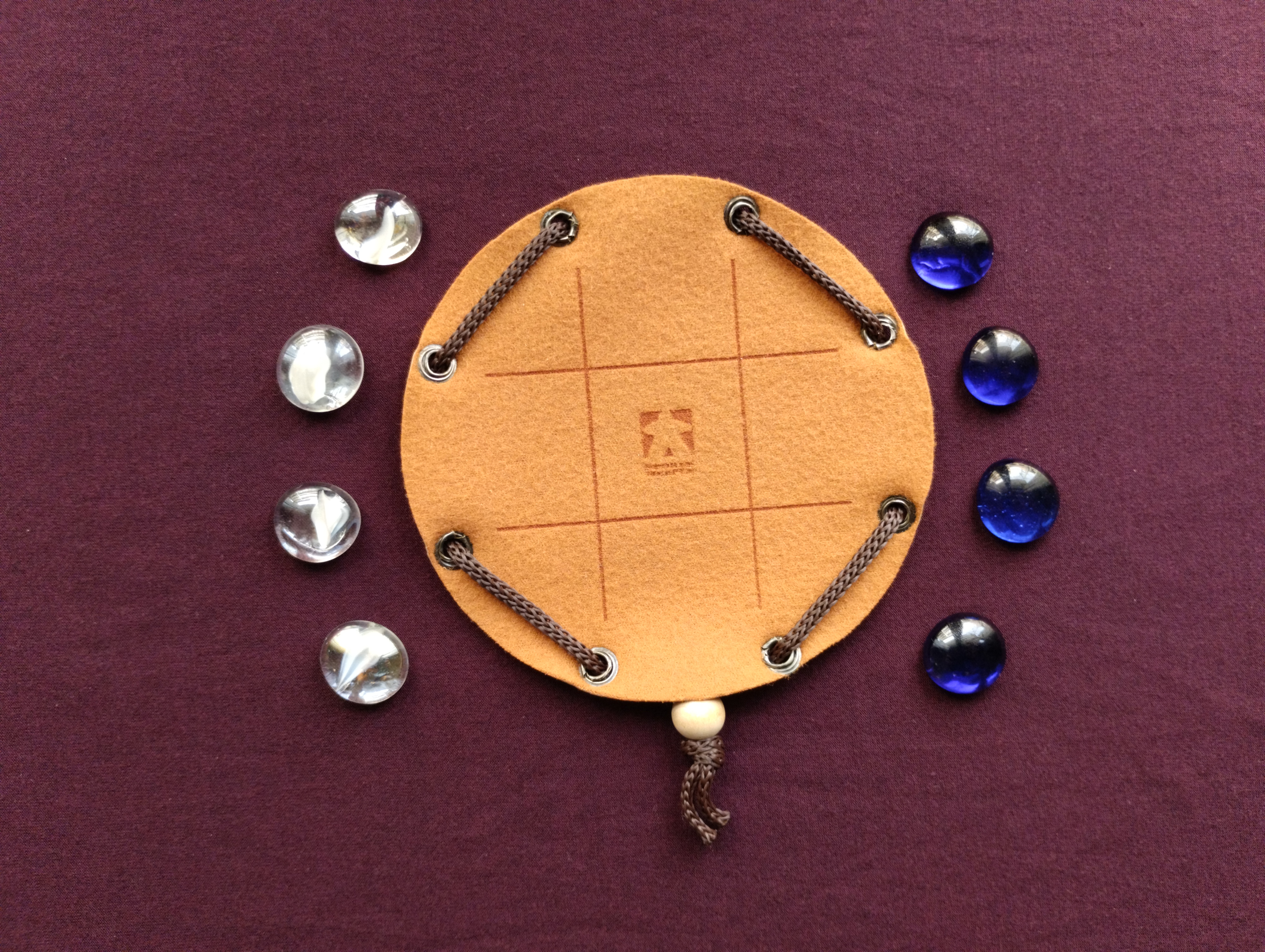 Tic Tac Toe board game in faux leather pouch, 12cm, 4.72inch diameter