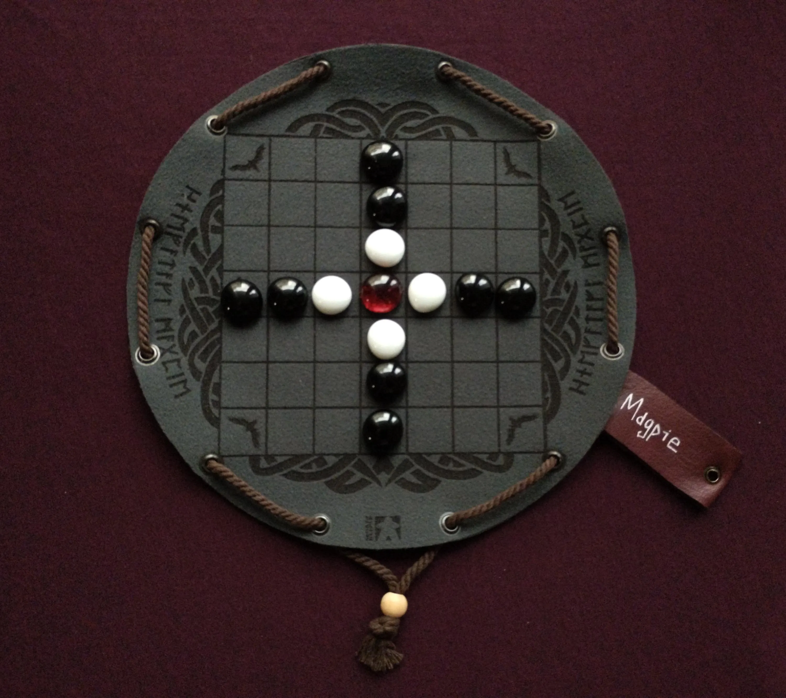 Hnefatafl Magpie Viking Chess ancient historical board game in faux leather pouch dark green, 22.5cm, 8.85inch diameter