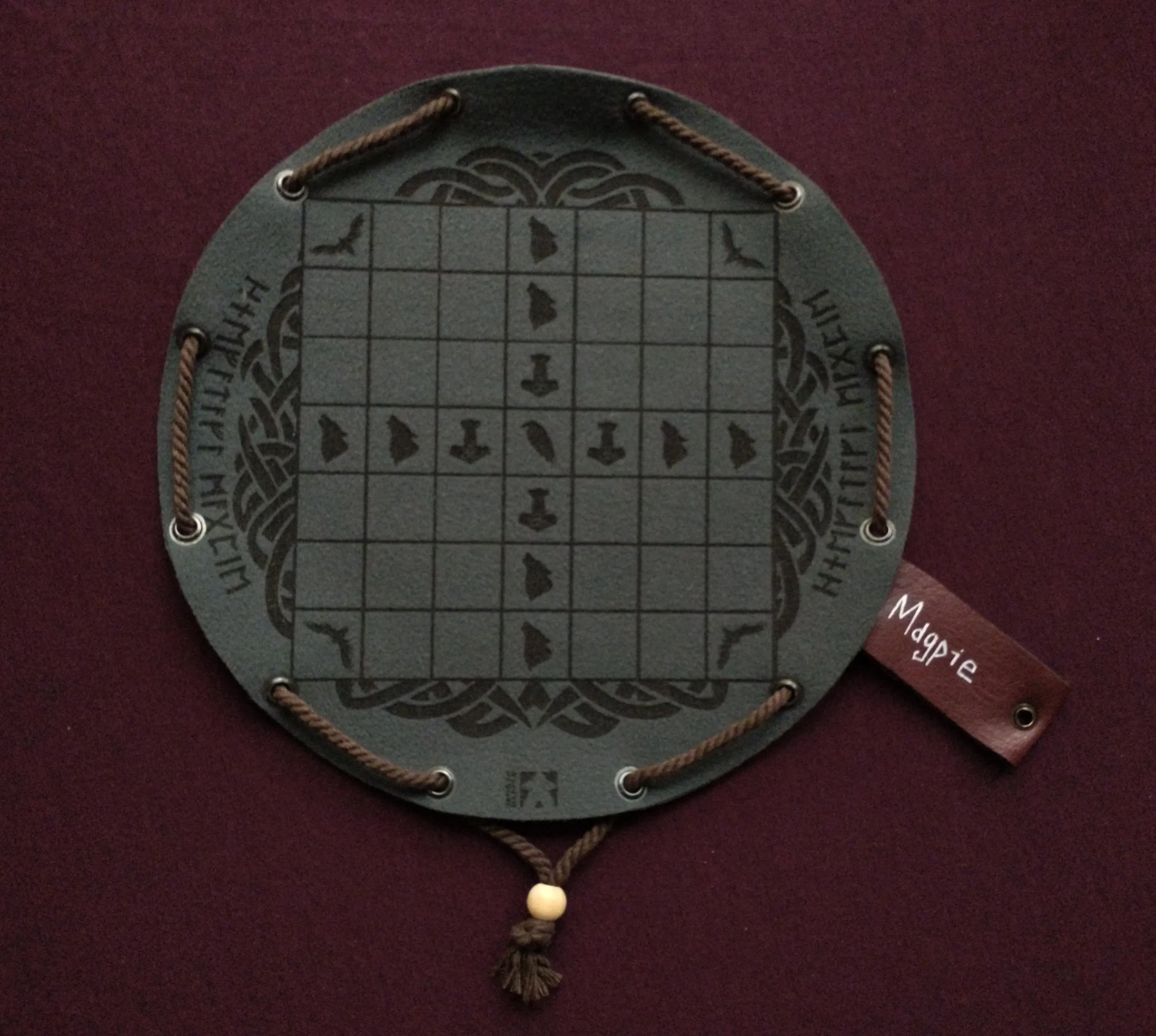 Hnefatafl Magpie Viking Chess ancient historical board game in faux leather pouch dark green, 22.5cm, 8.85inch diameter