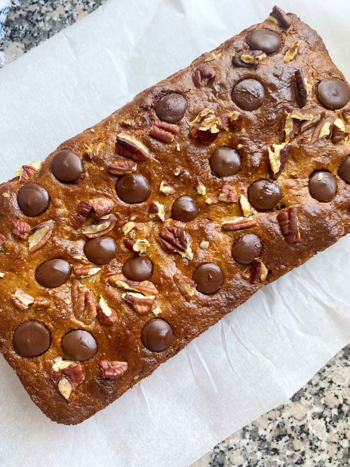 Panqué de Plátano Con Chispas de Chocolate y Nuez