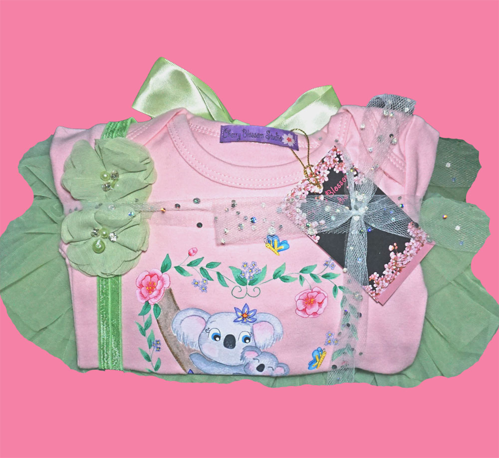 Tutu outfits for newborns: Pink newborn onesie "Cuddly Koala" Koala onesie