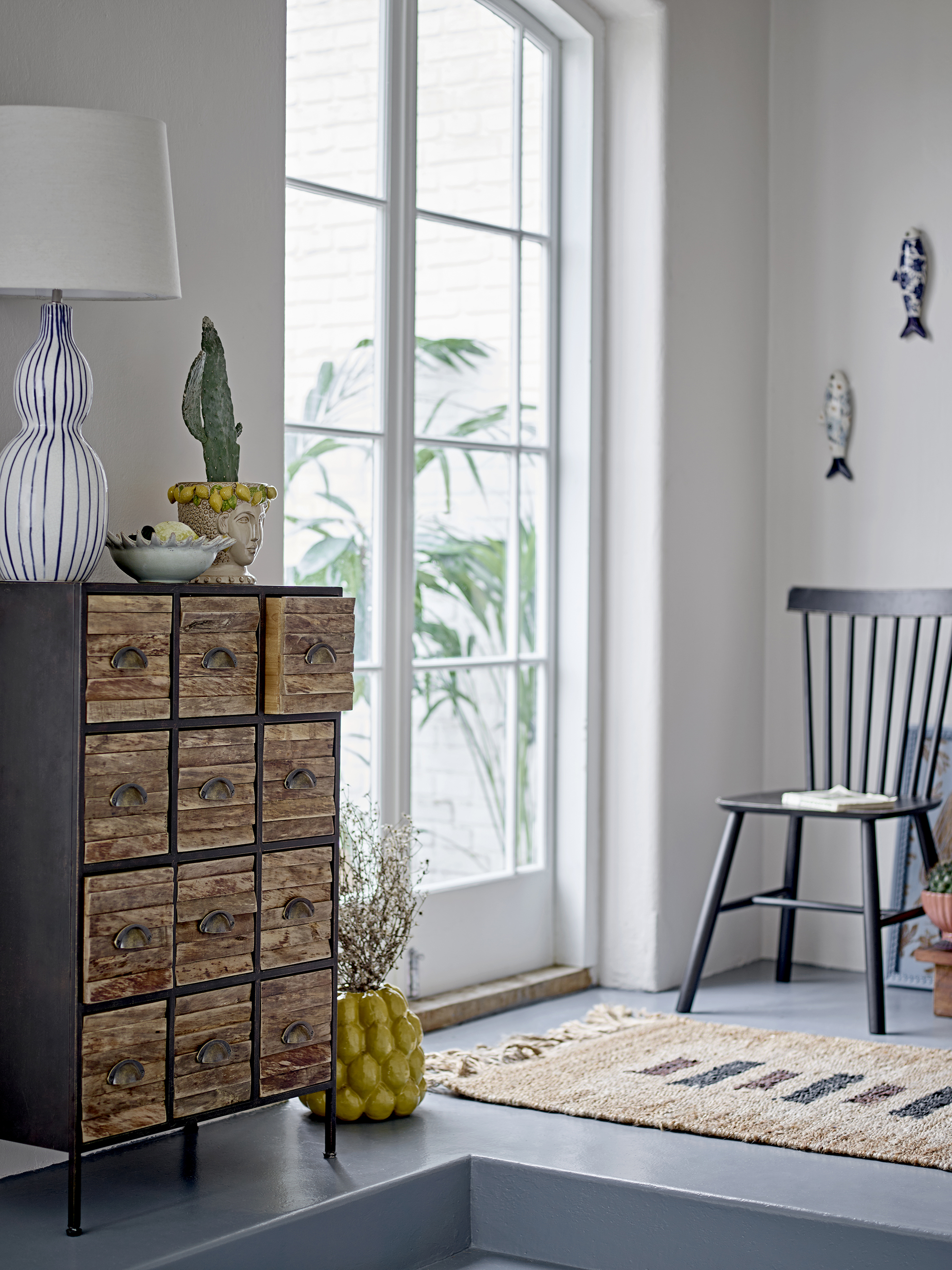 Stalinis šviestuvas Gavisa