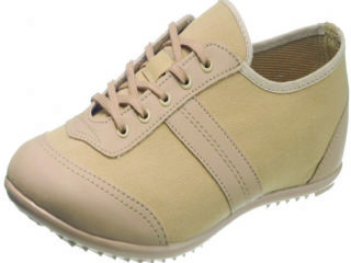 Instep twirling shoe- tan