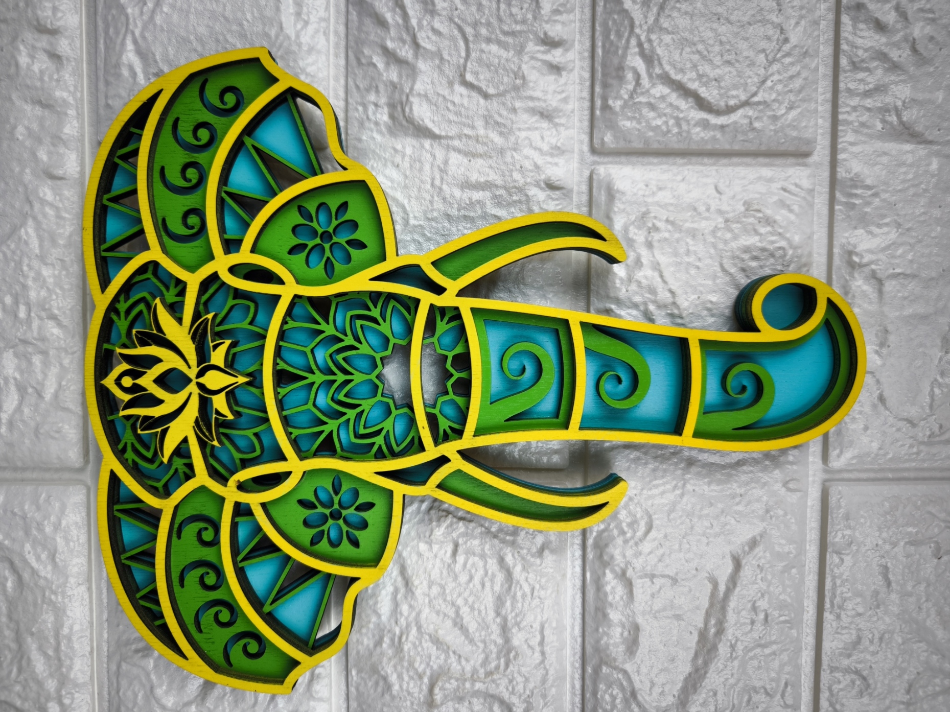 Holz-Wand-Dekor Mehrschichtige Mandala Schnitte-verschiedene Designs-Handgemacht