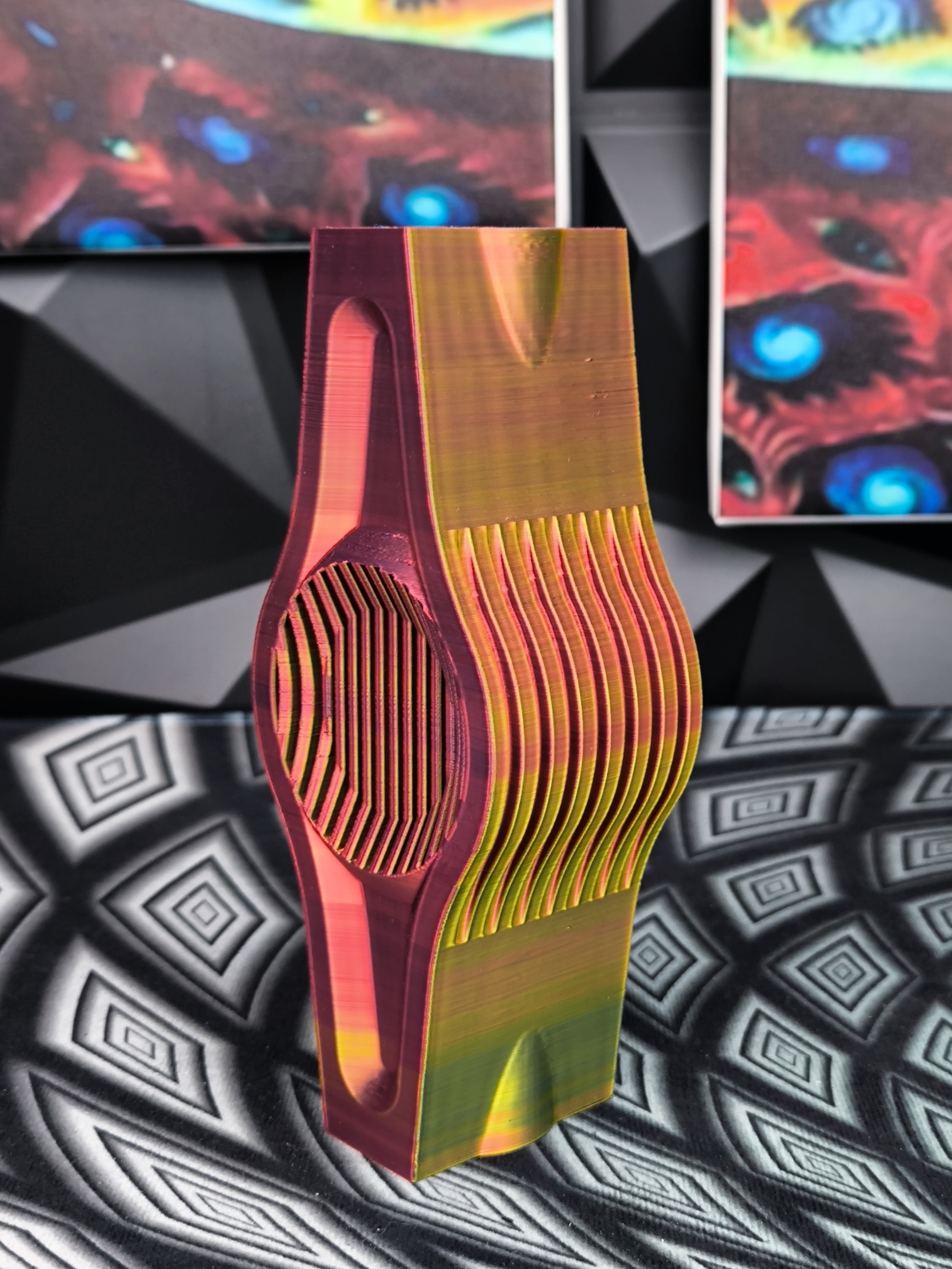 Moderne Design Vase für Trocken- und Kunstblumen in vielen Farben aus Kunststoff Miro
