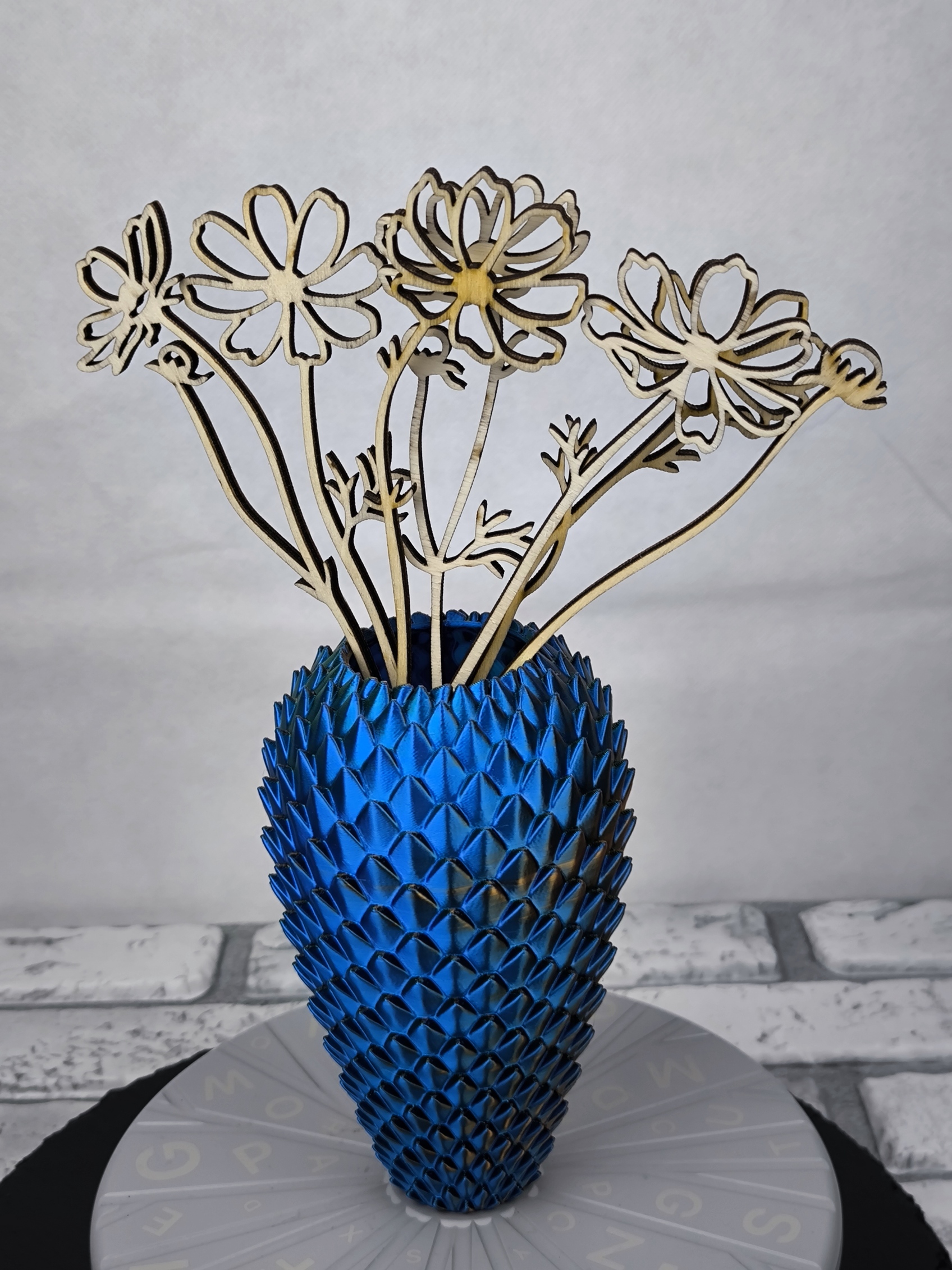 Vase Trocken- und Kunst Blumen Wunschfarbe Moderne geometrischen Design Dragonscale02
