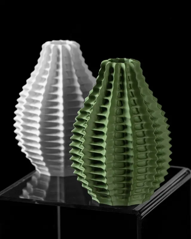 Vase Trocken- und Kunst Blumen Wunschfarbe Moderne geometrischen Design Ribbed Flower Vase by MODERN MACHINE