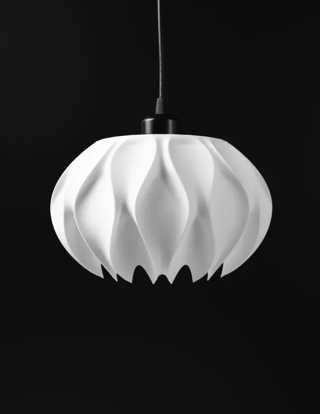 Lampe in Wunschfarbe Moderne geometrischen Design Abyssal Pendant Lamp by MODERN MACHINE