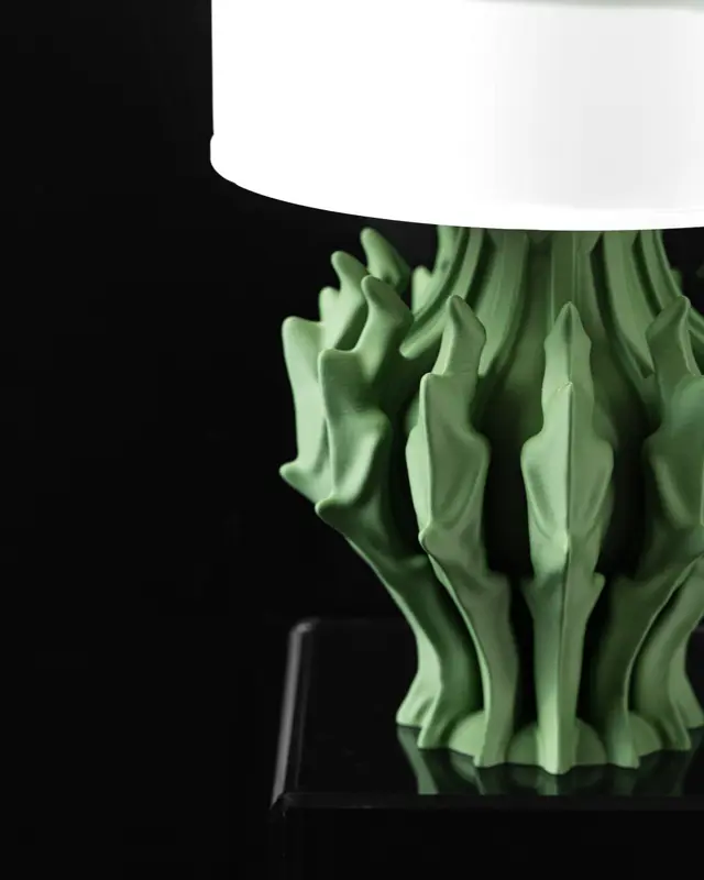 Lampe in Wunschfarbe Moderne geometrischen Design Shade Table Lamp by MODERN MACHINE