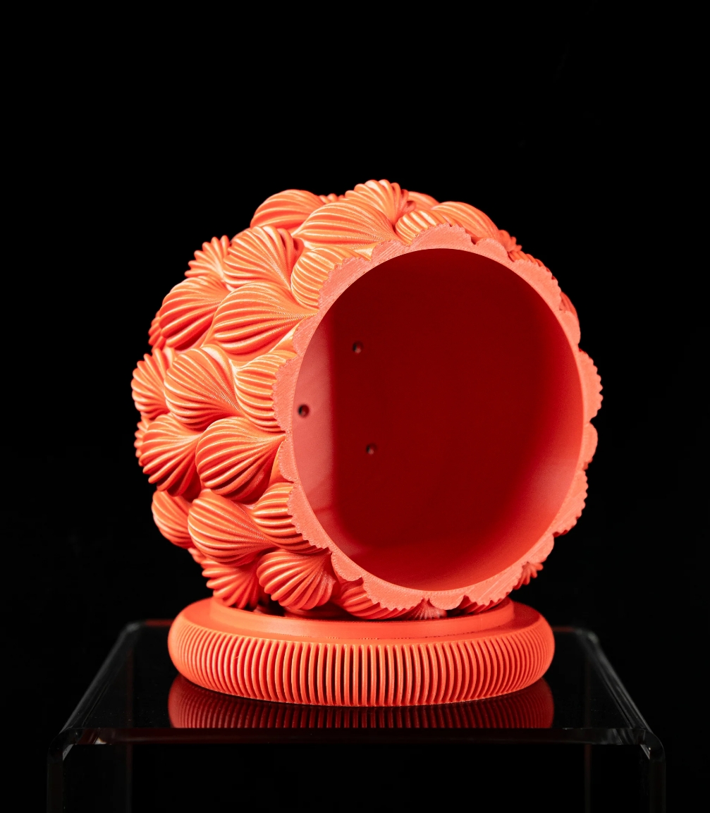 3D Design Blumentopf „Ripple Planter Pot“ – Moderne Vase/Übertopf aus dem Bergischen Land