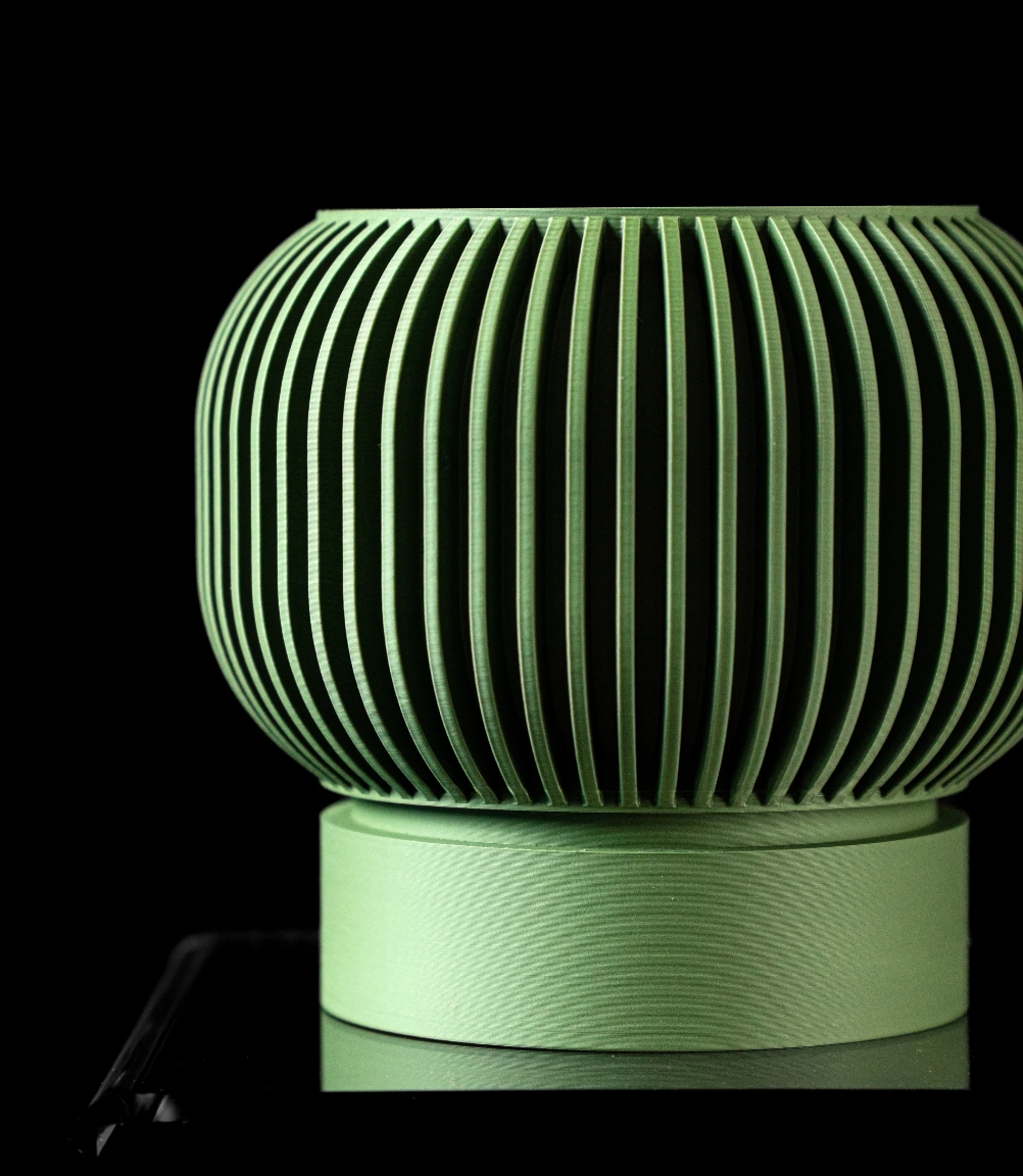 3D Design Blumentopf „Yuso Planter Pot 02“ – Moderne Vase/Übertopf aus dem Bergischen Land