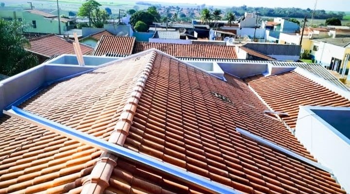 Calhas, rufos, condutores e coxo -  Casa completa