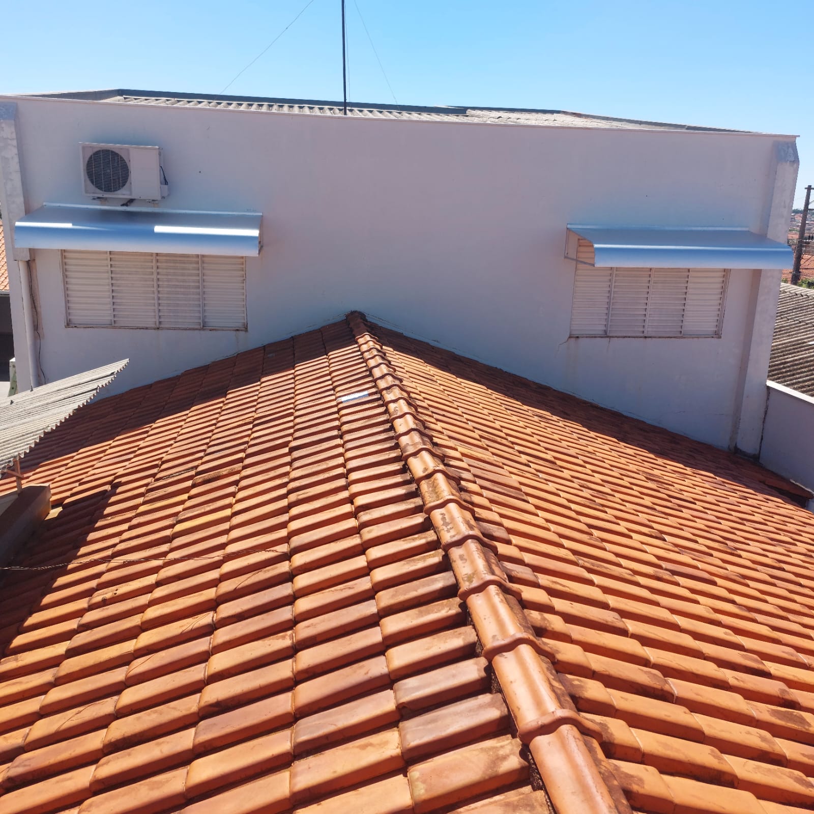 Toldo com revestimento em Chapa Galvalume