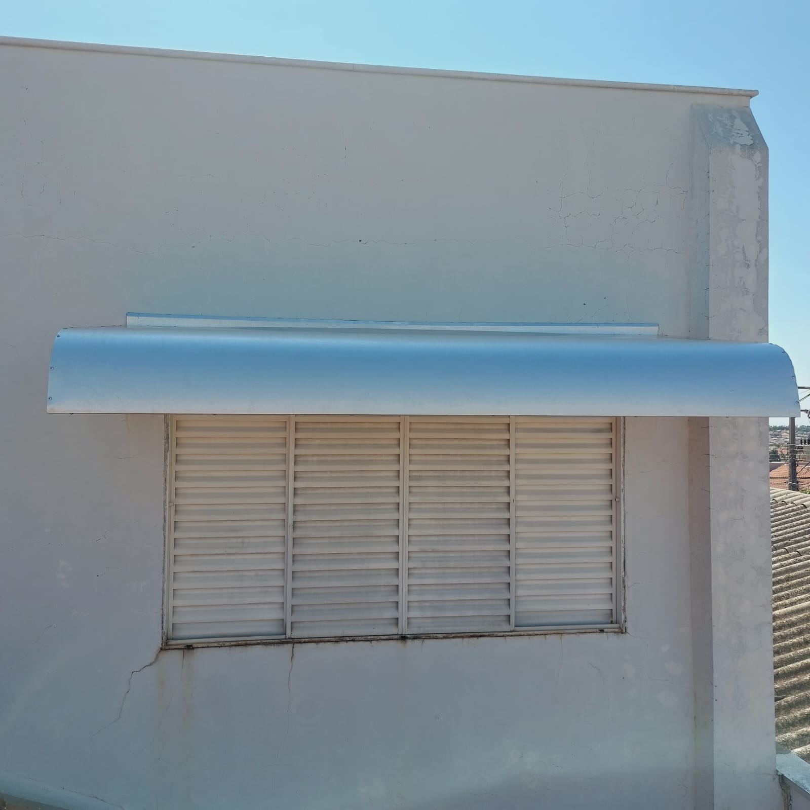 Toldo com revestimento em Chapa Galvalume
