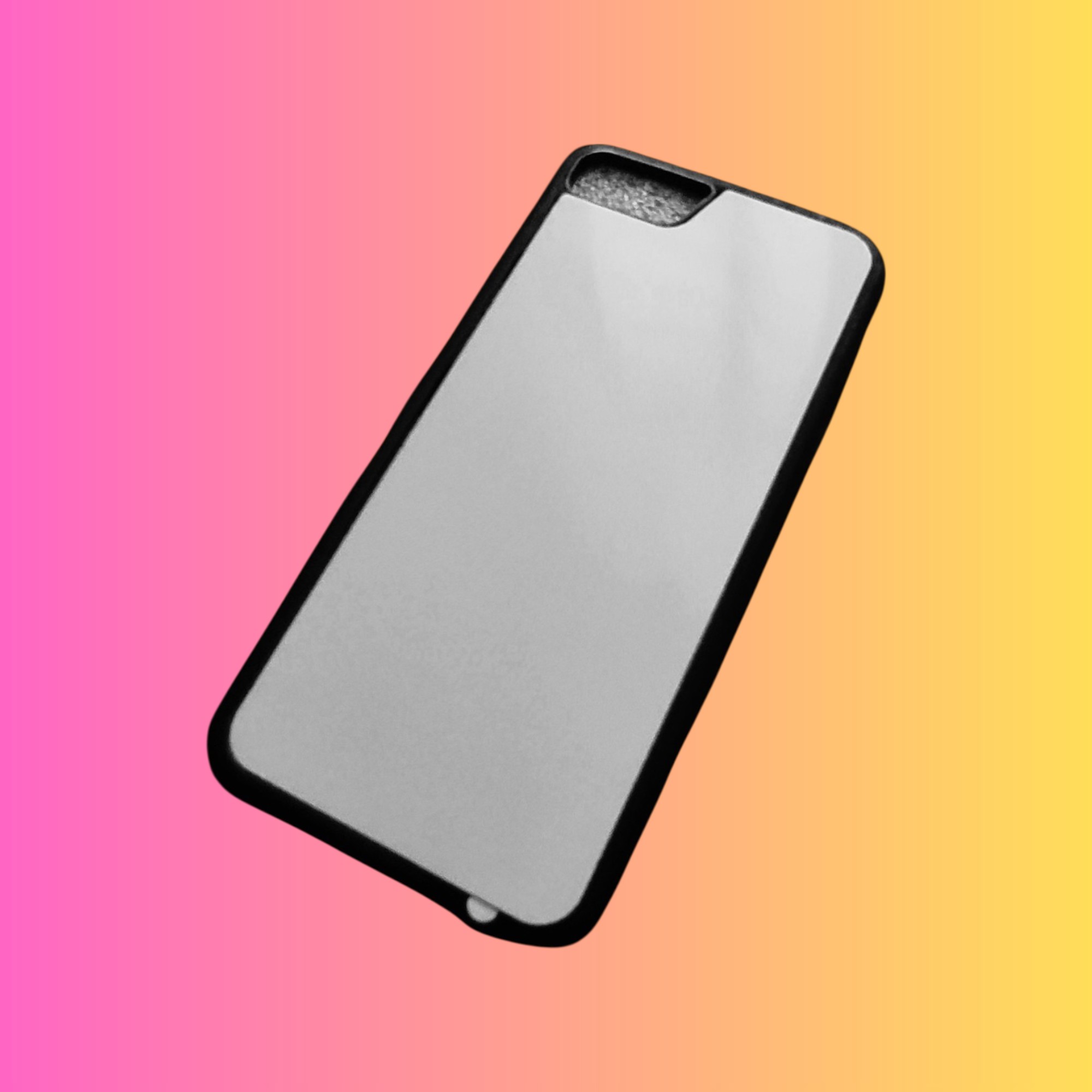 COQUE DE TELEPHONE - NOIRE OU TRANSPARENTE