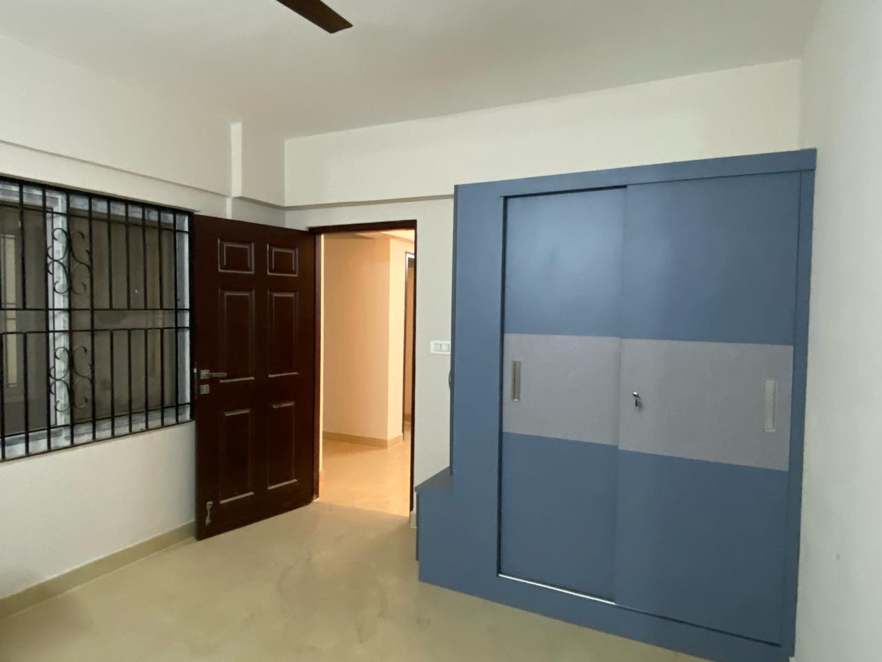 3 beds 3 baths Flat in Amigo Estella - Gated Society 