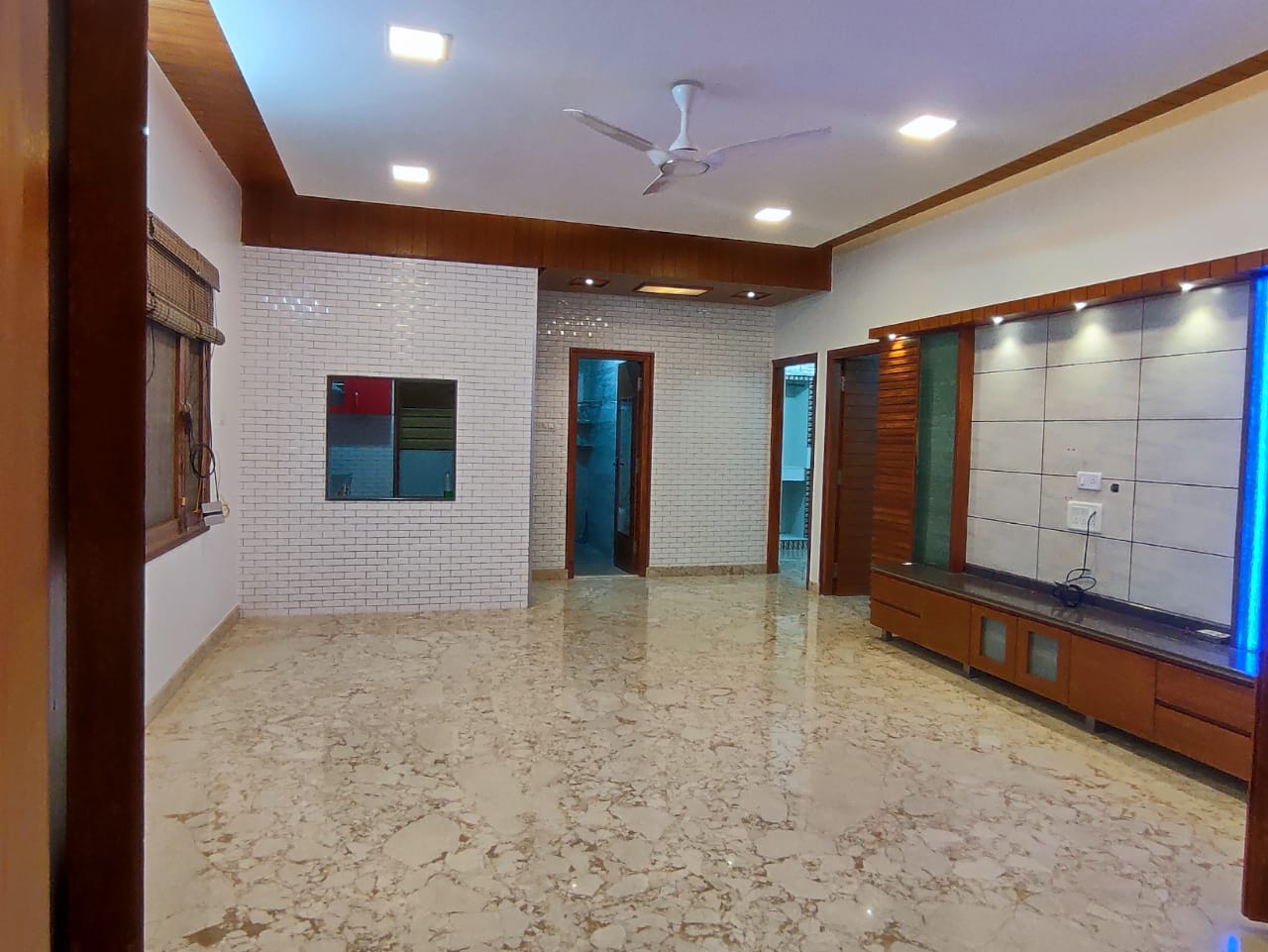 BHK Semi Furnished Flat For Rent near ITC, Cox Town
