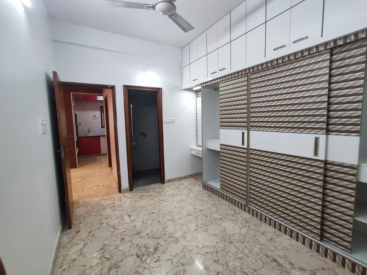 BHK Semi Furnished Flat For Rent near ITC, Cox Town