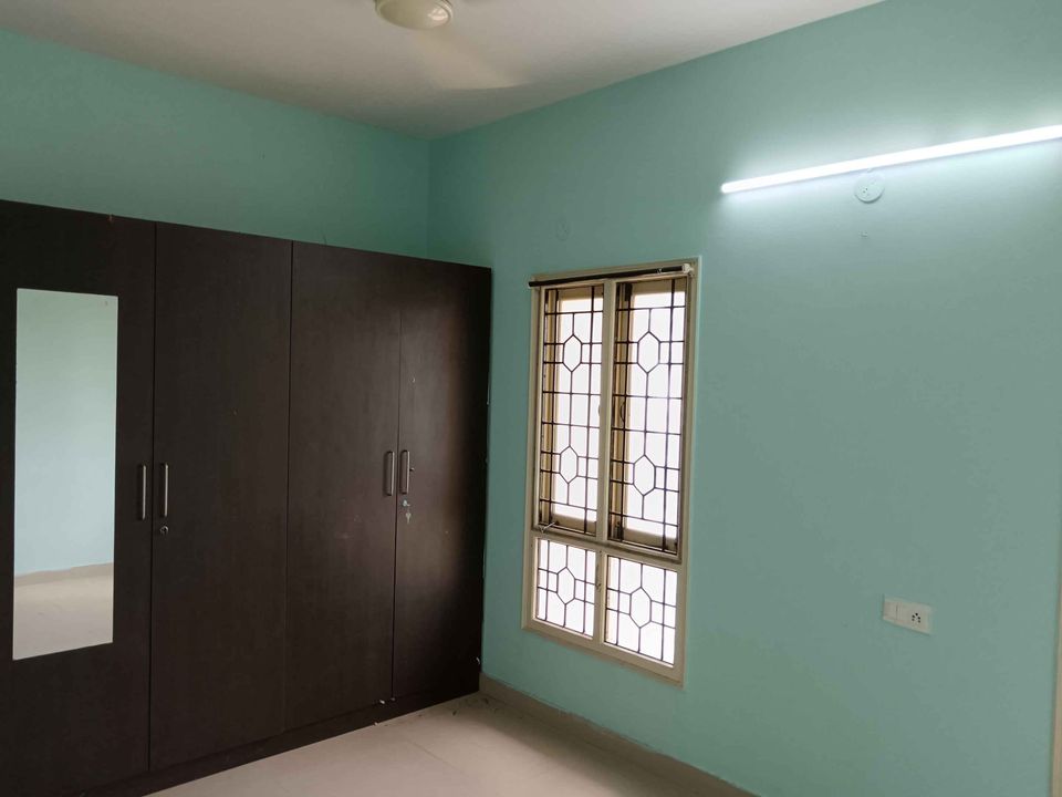 2bhk semifurnished flat for rent near Lumbini Garden