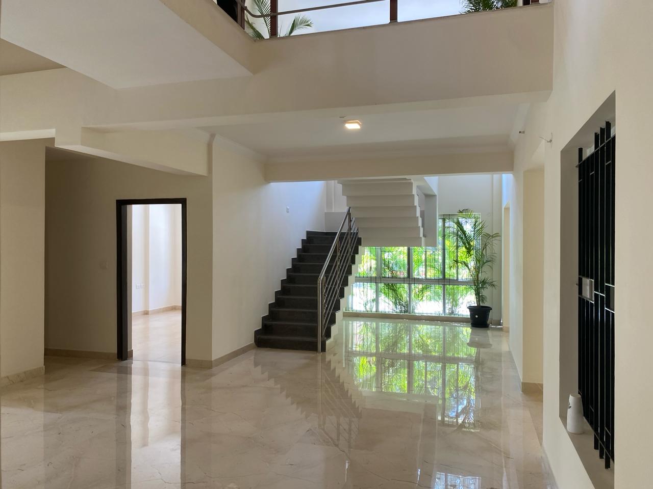 4 beds 5 baths Flat In HM Tropical Tree, RT Nagar