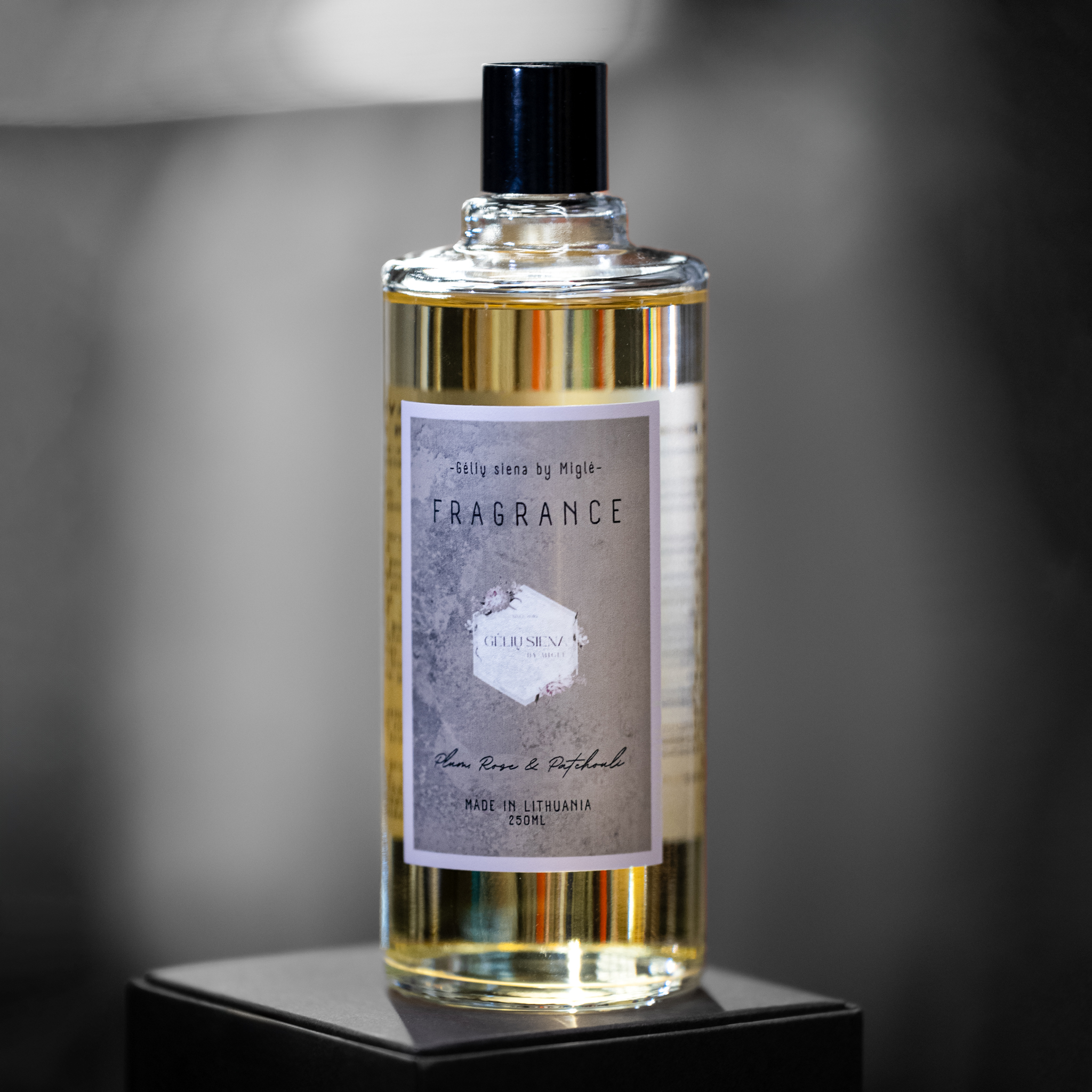 Plum • Namų kvapo papildymas 250ml
