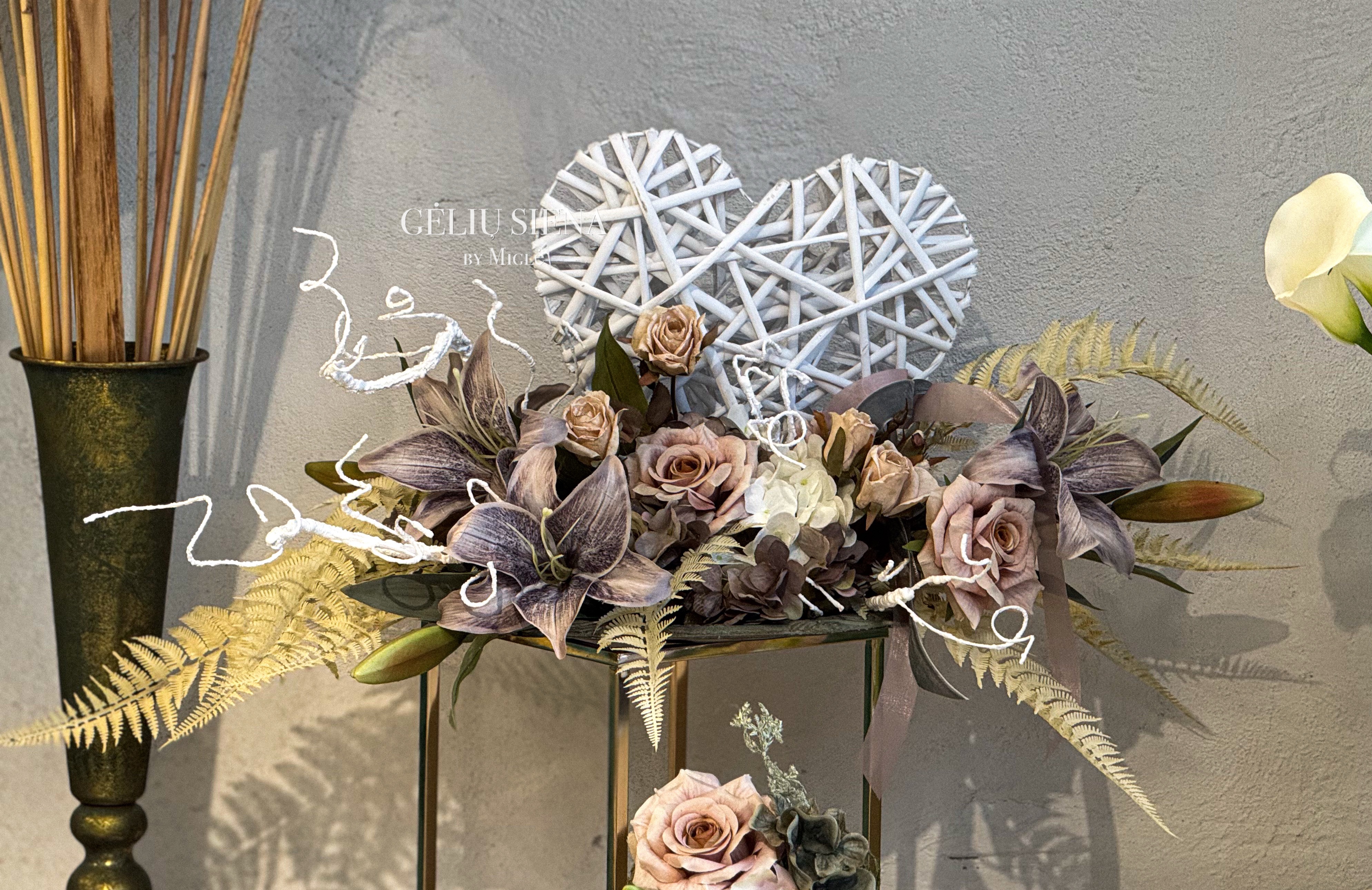 Vėlinių kompozicija