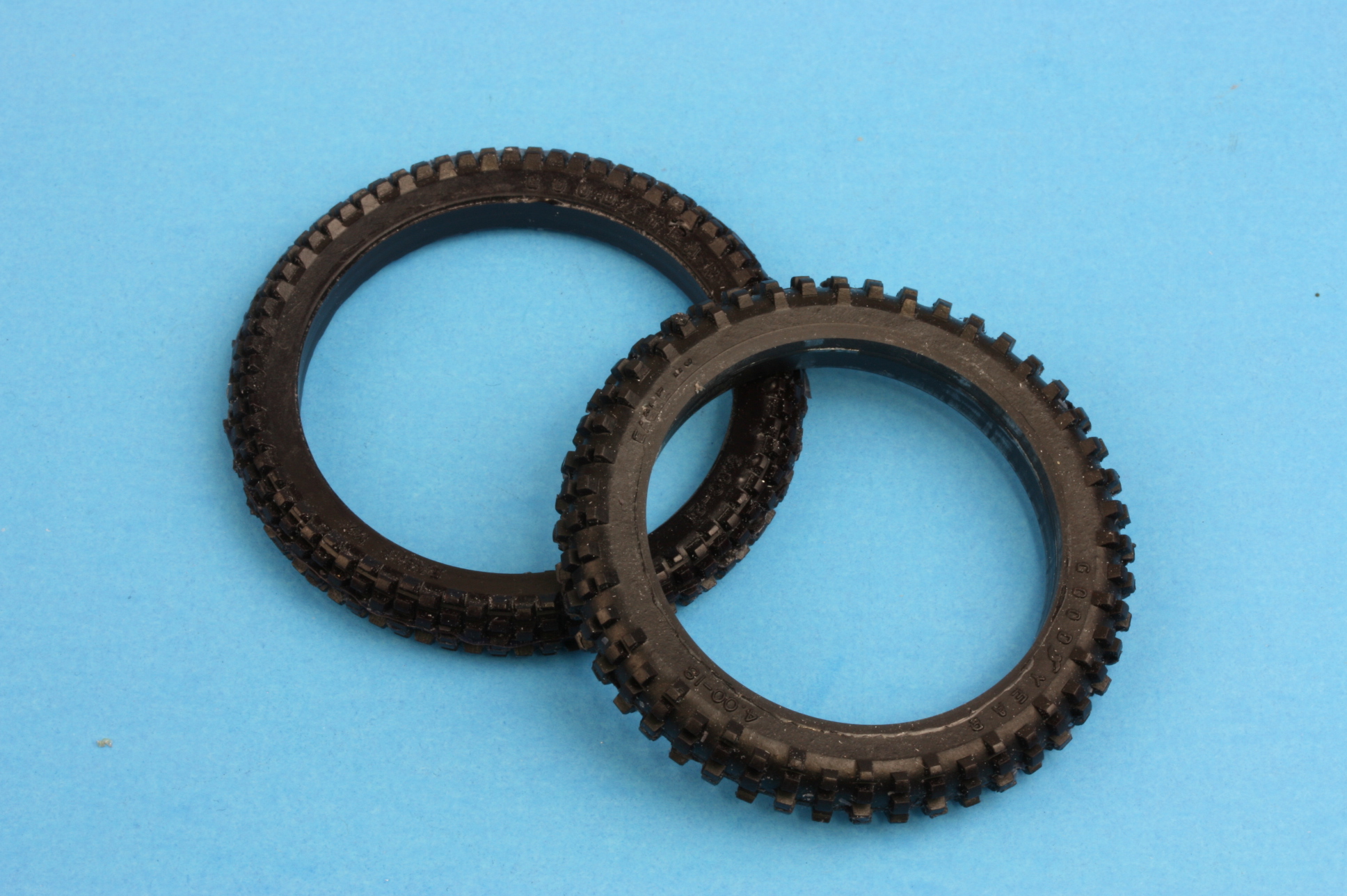 Knobby Tire Set, Vintage, 1:12