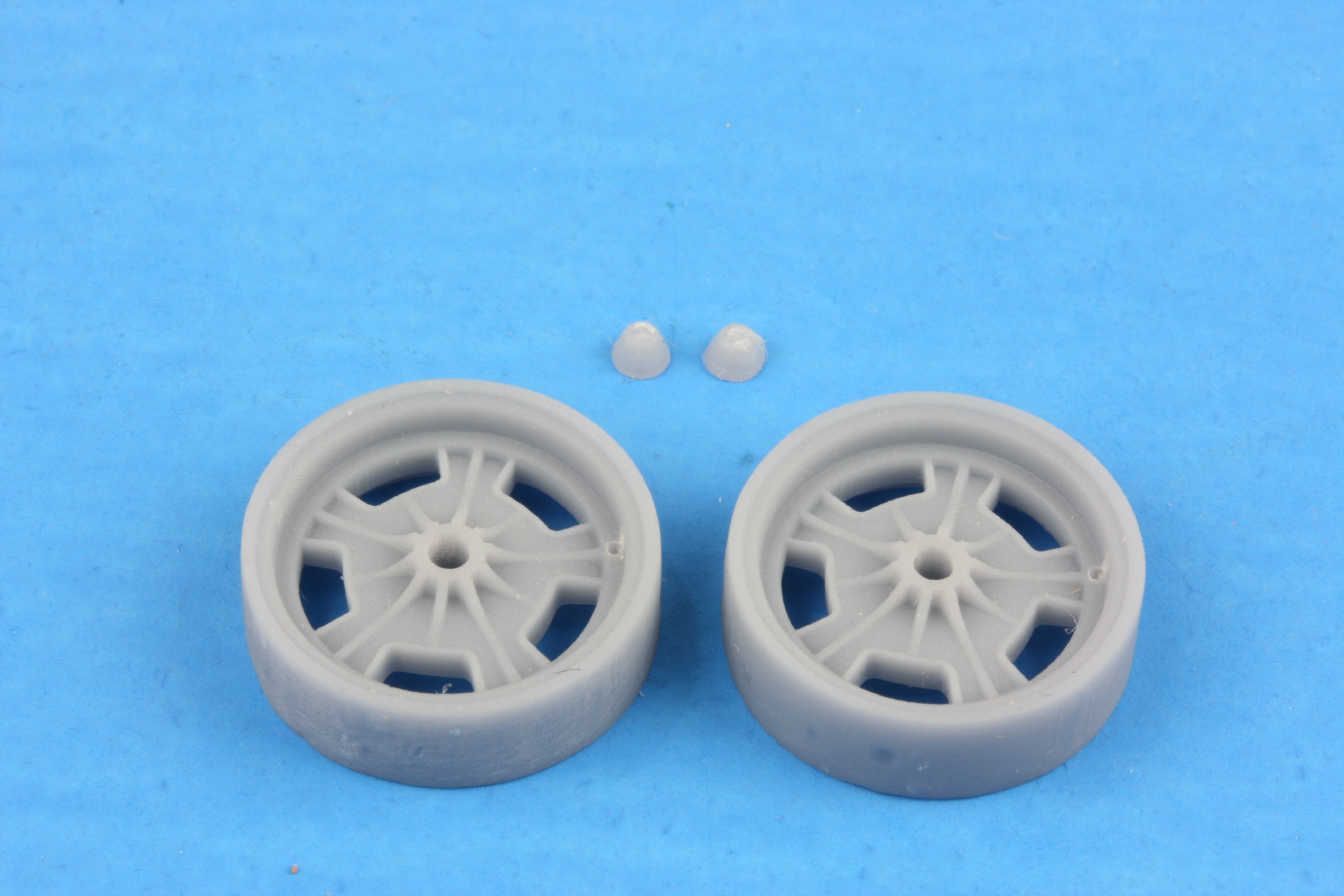 Wheels, Halibrand Square Hole Spindle Mount