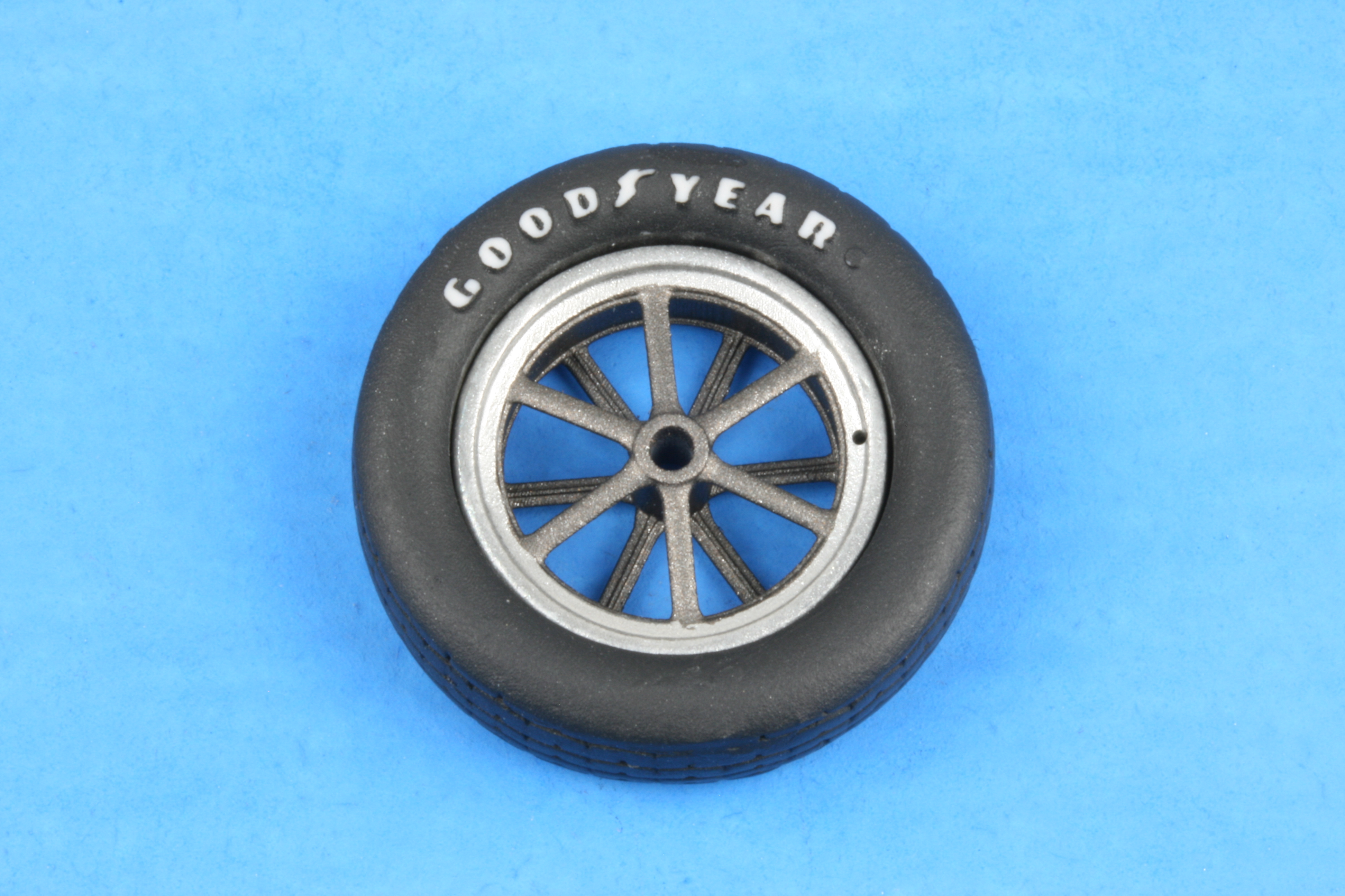 Tire Pair, Frontrunner, Small Goodyear