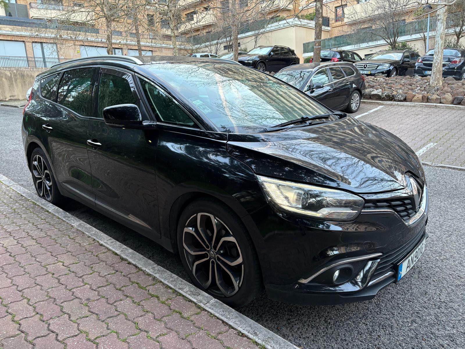 Renault Grand Scenic 1-5 dCi Luxe