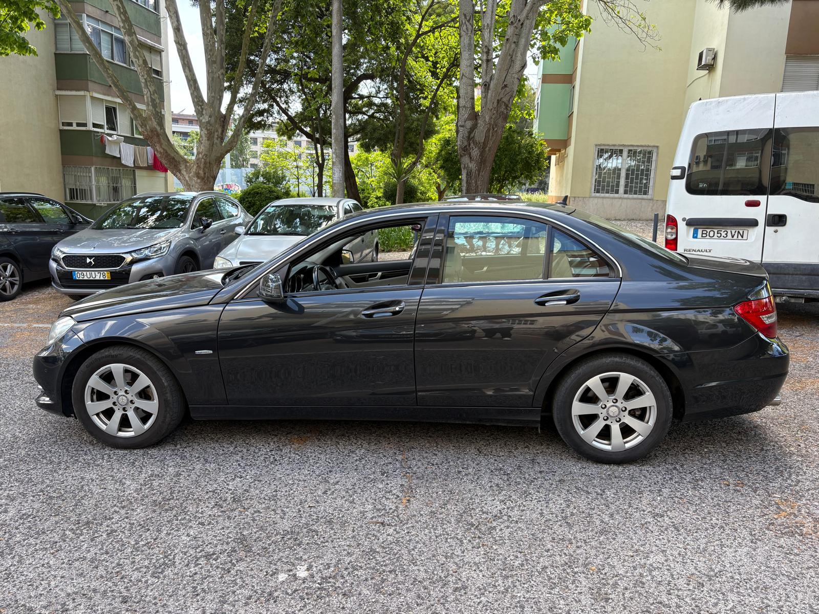 Mercedes-Benz C 180 CDi BlueEfficiency