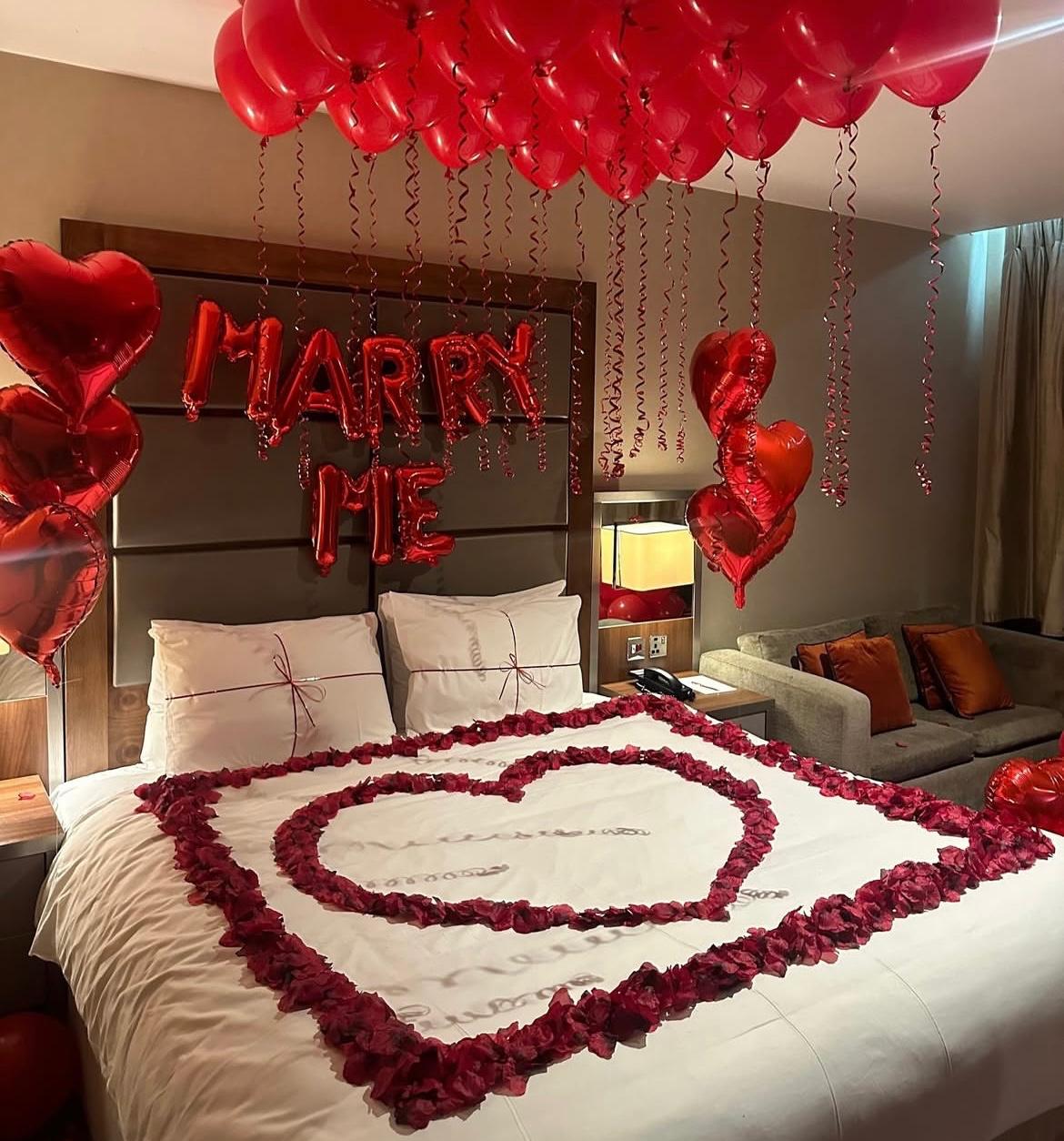 Romantic Bed Decoration