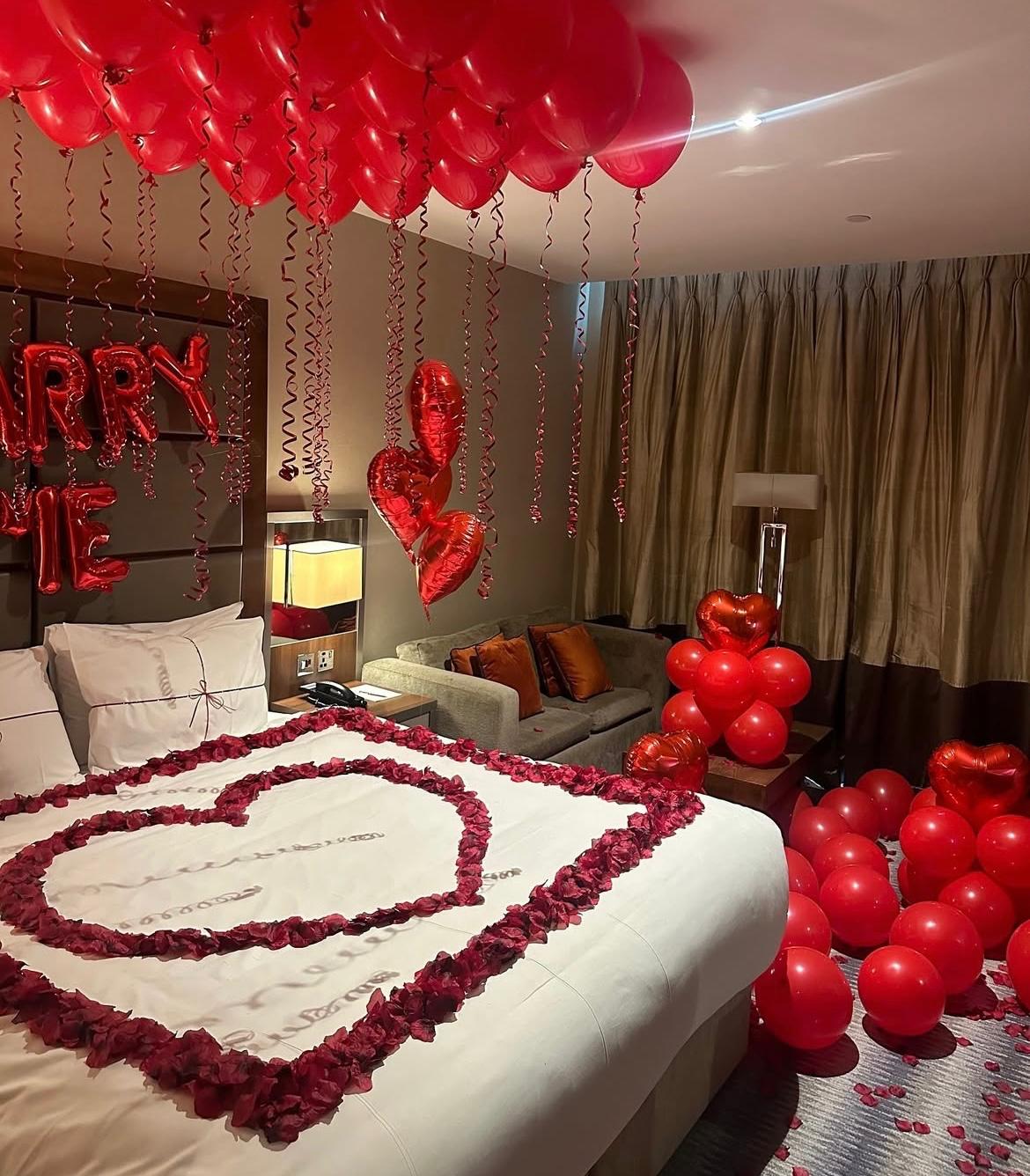 Romantic Bed Decoration