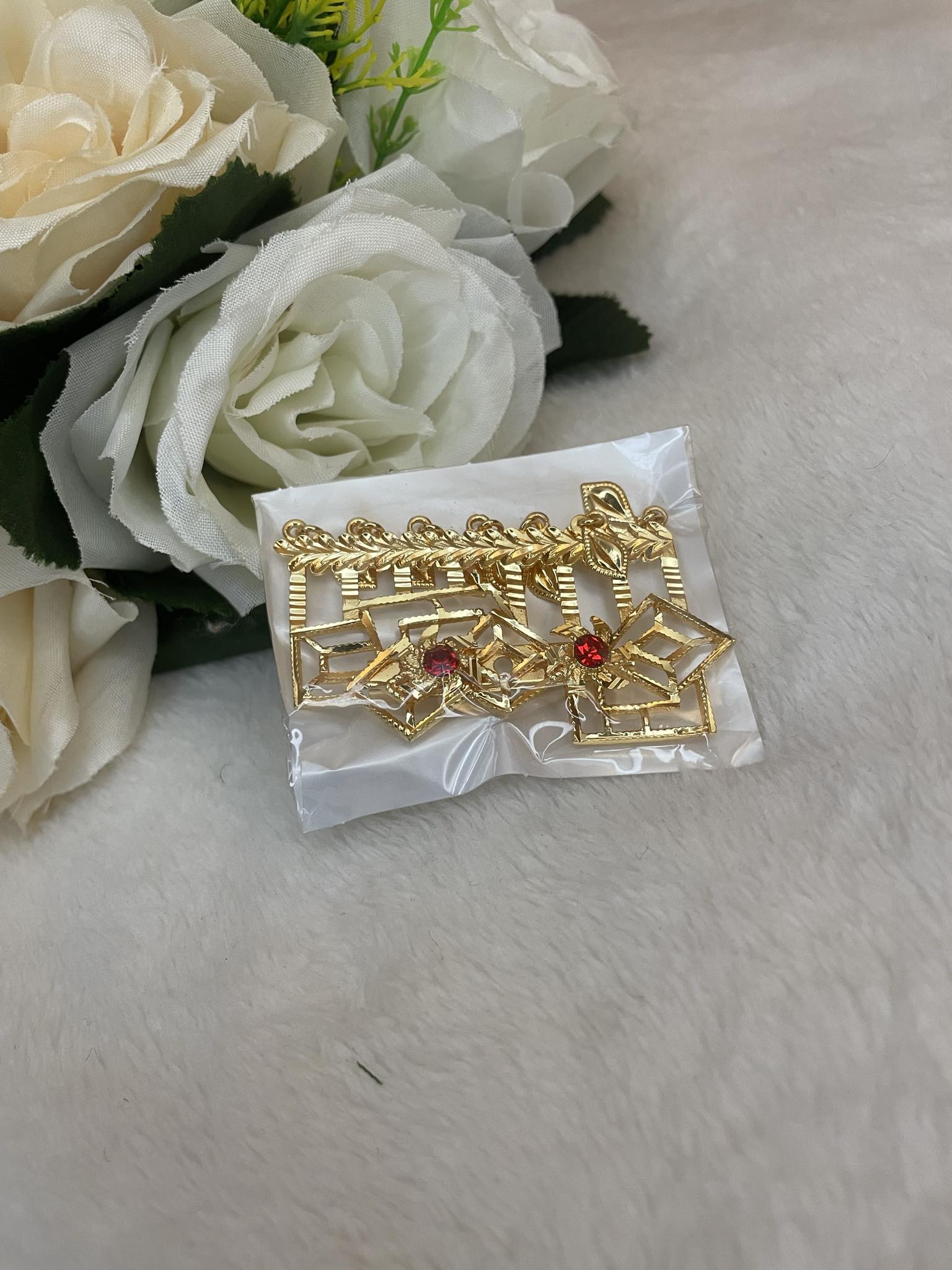 Broche en or N12