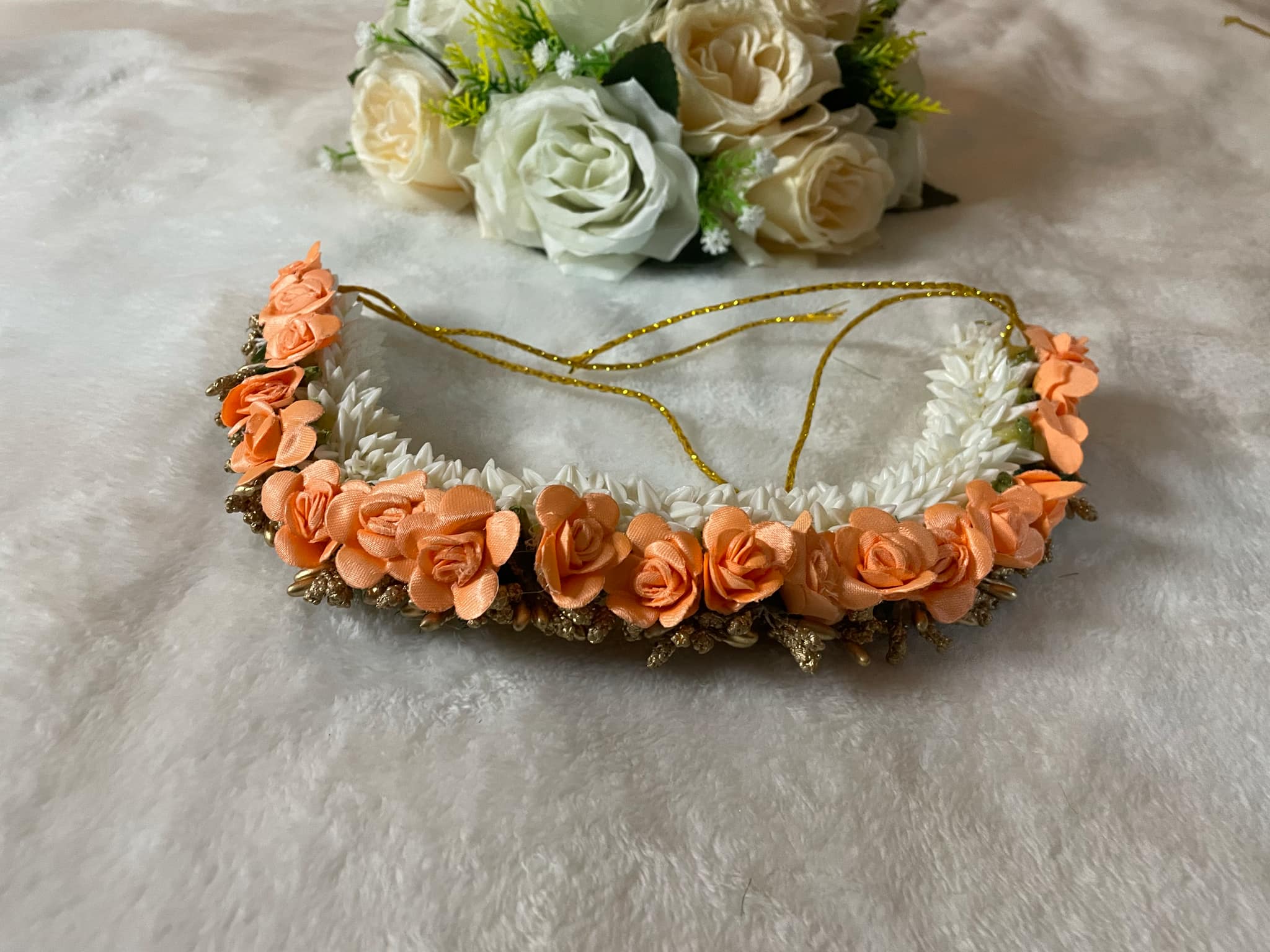 Couronne de fleurs orange