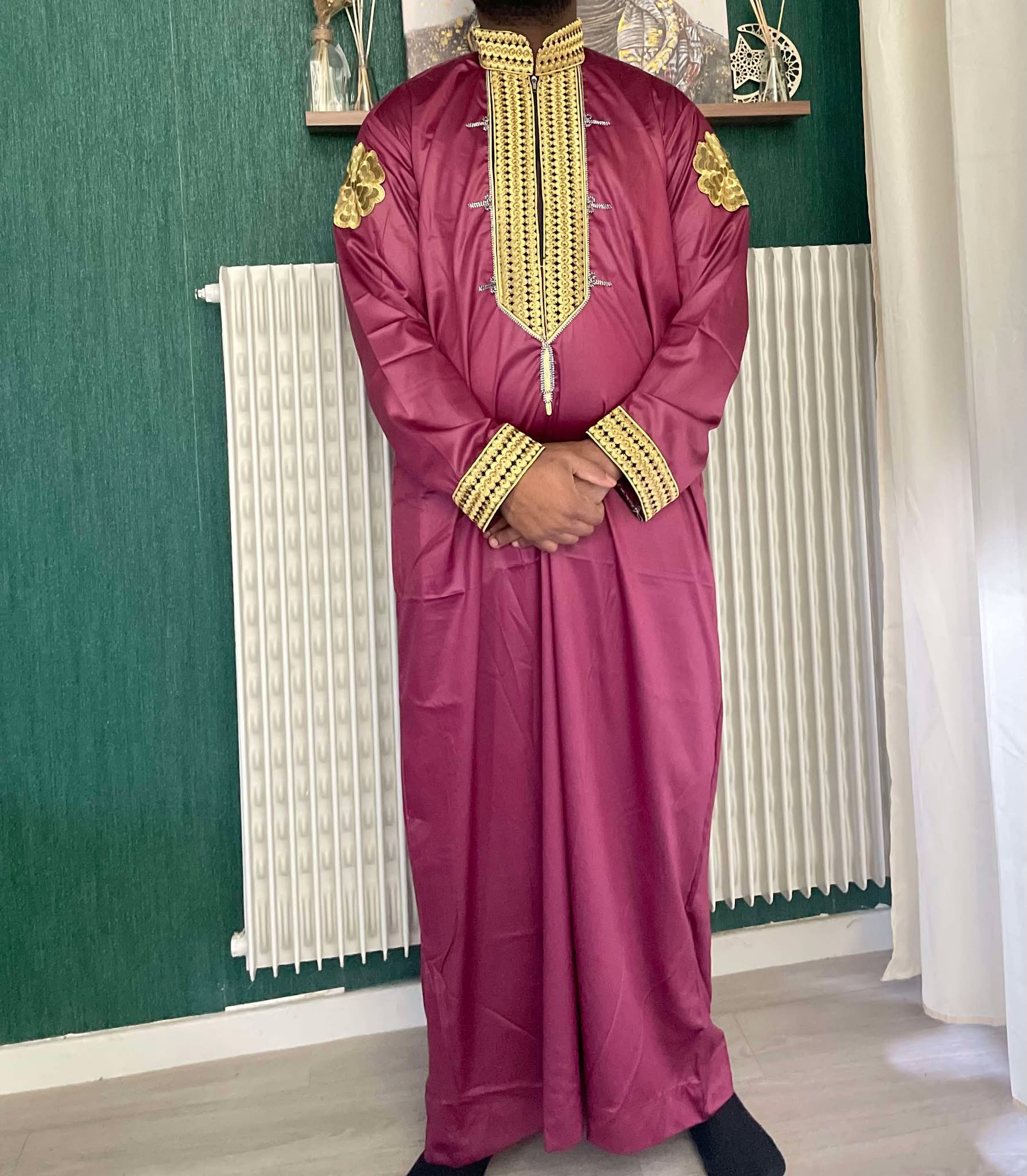 Ensemble Qamis N01