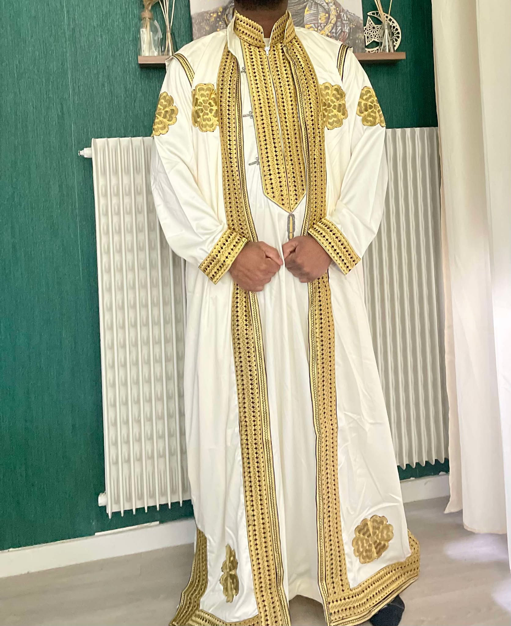 Ensemble Qamis N02