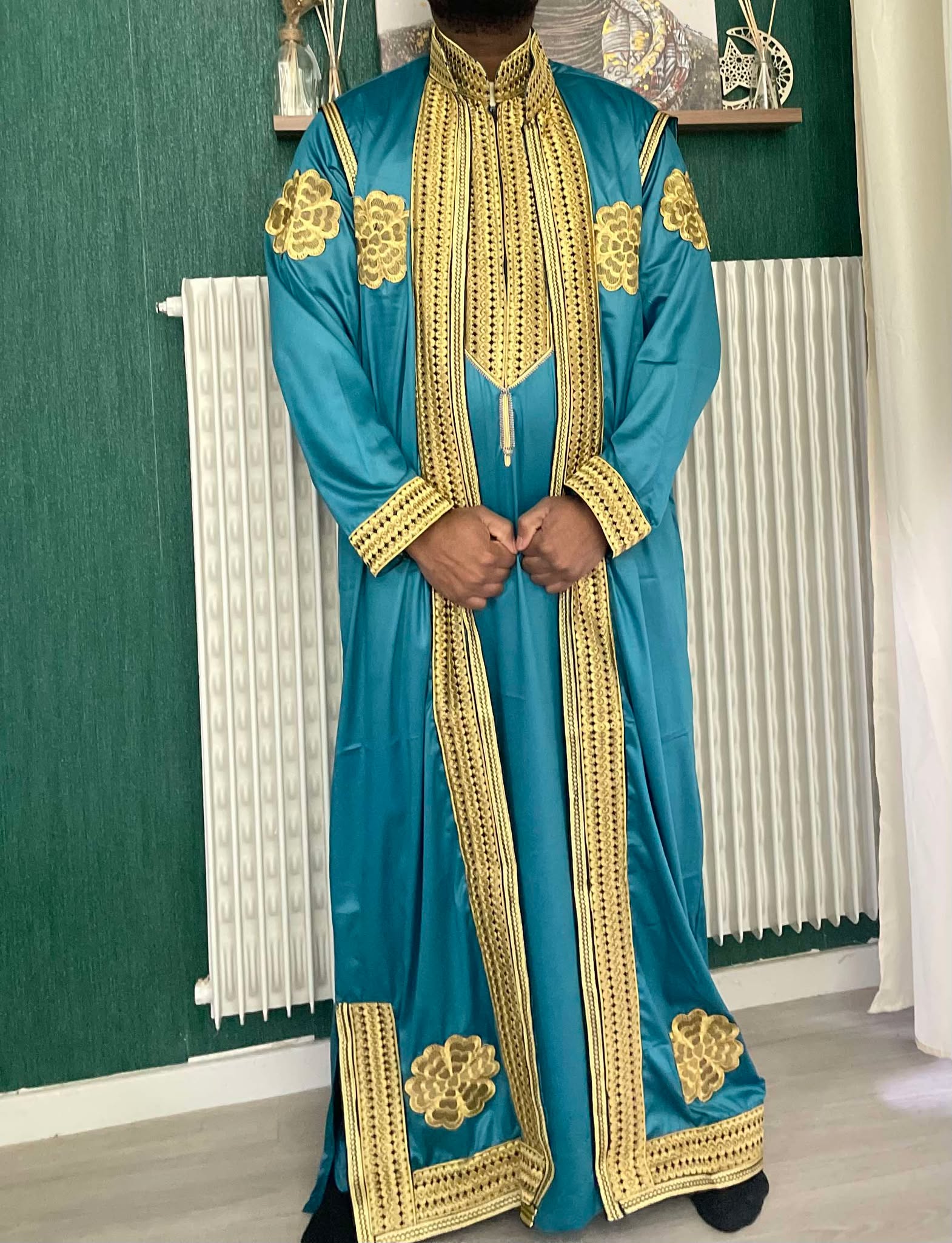Ensemble Qamis N03