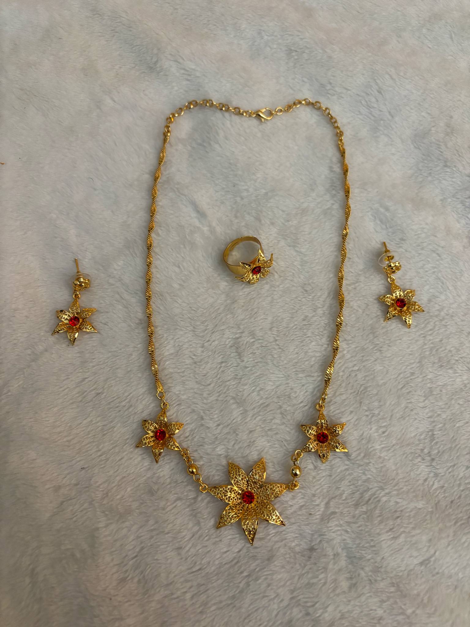 collier en or N08