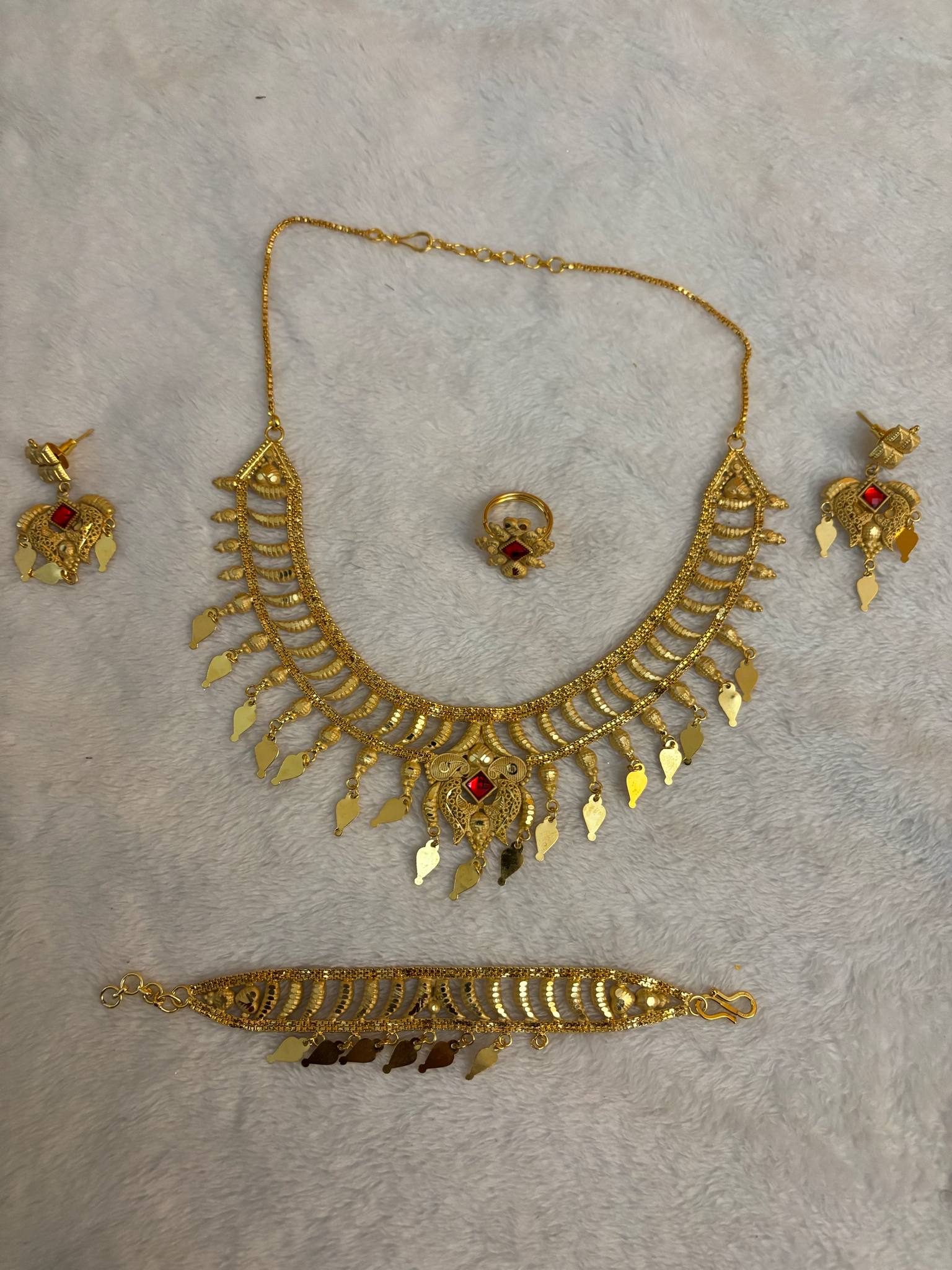 collier en or N12