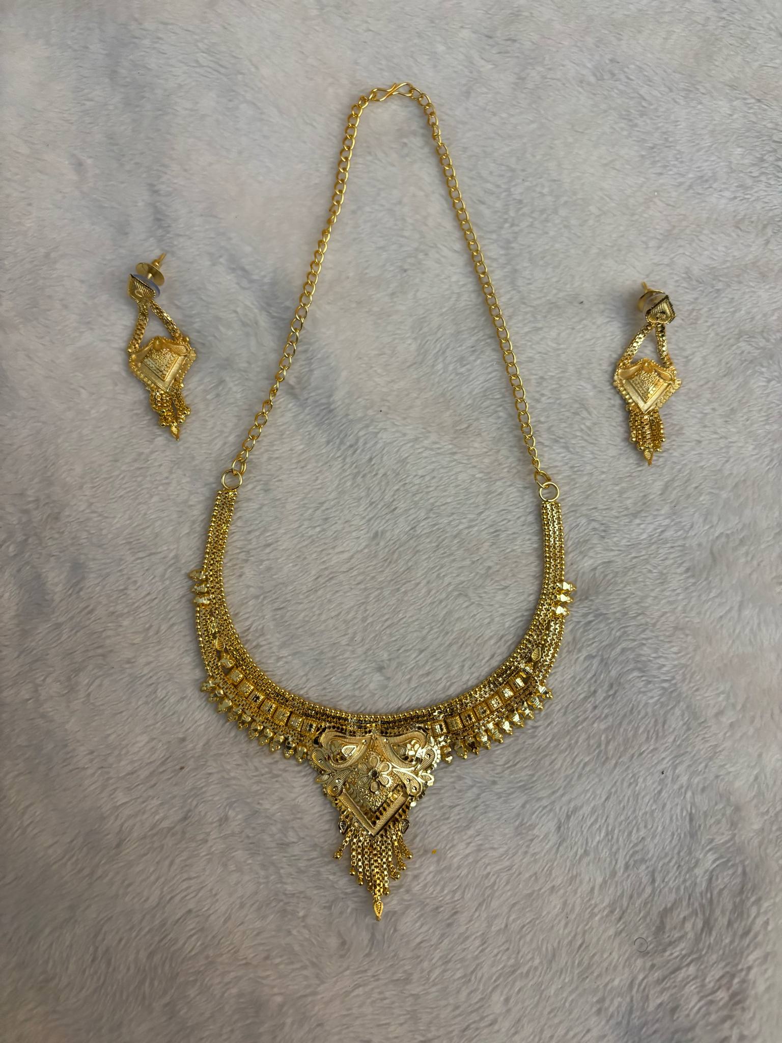 collier en or N13
